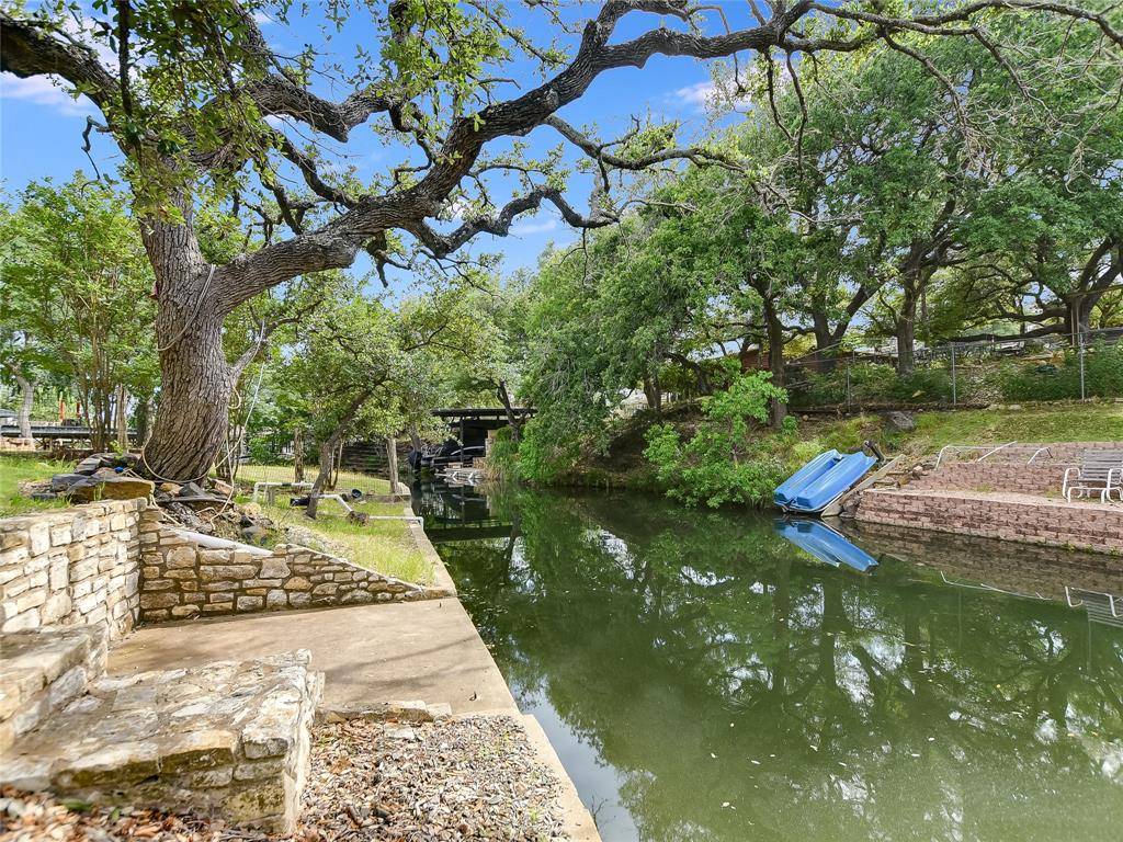 Sunrise Beach, TX 78643,308 MOUNTAIN VIEW DR