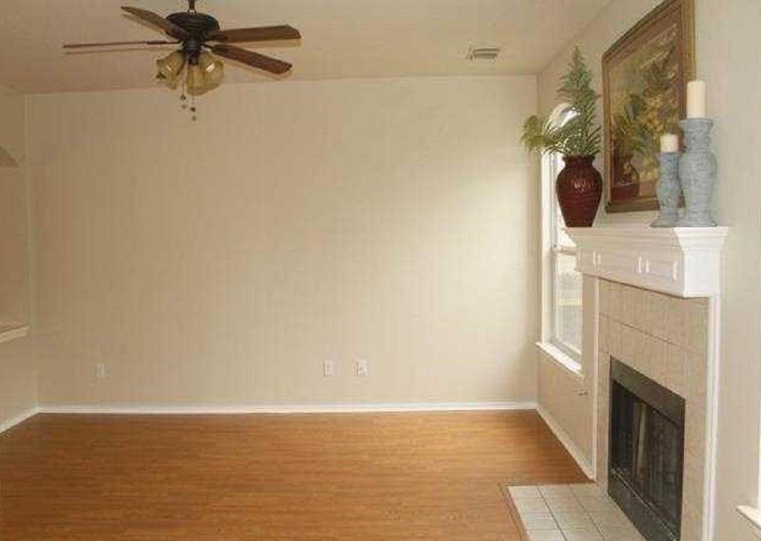 Round Rock, TX 78681,8904 Glen Canyon DR