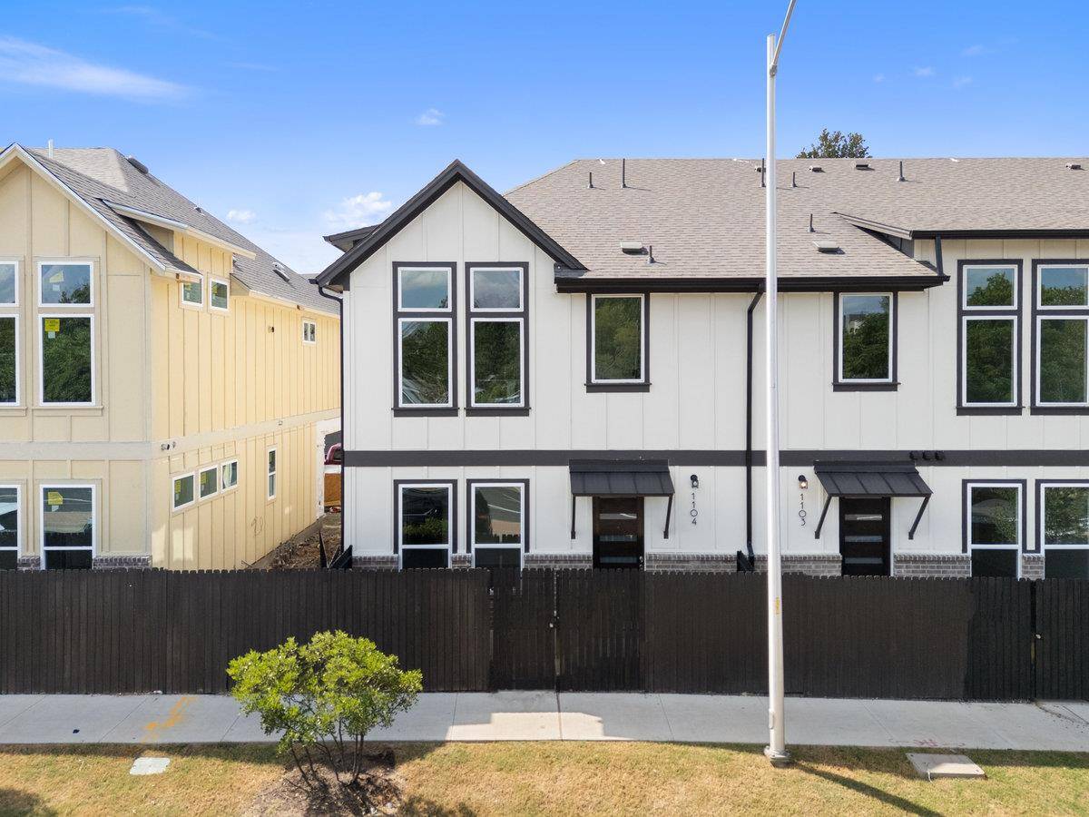 Austin, TX 78751,200 W 56th ST #1104