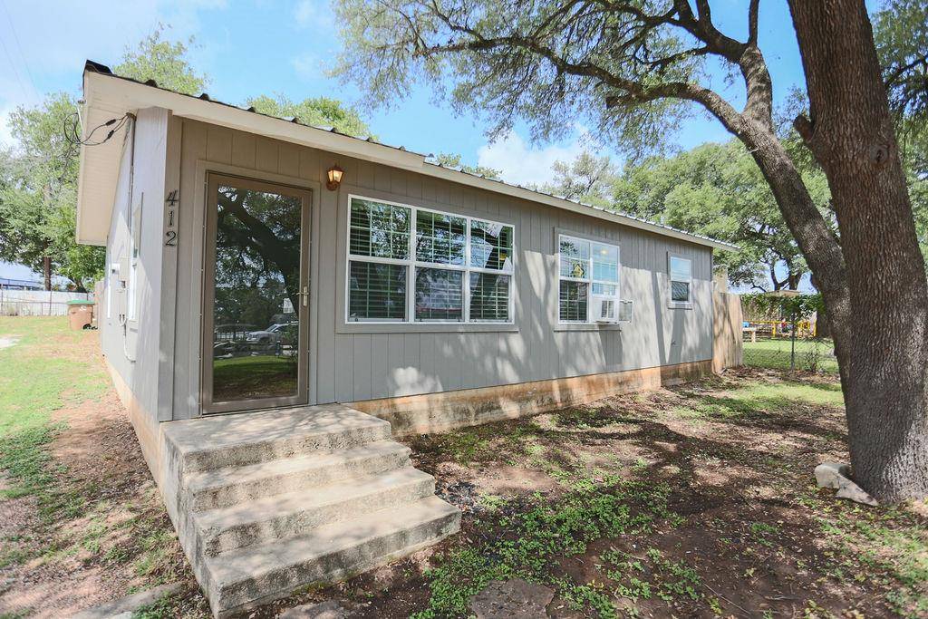 Johnson City, TX 78636,412 S 281 HWY