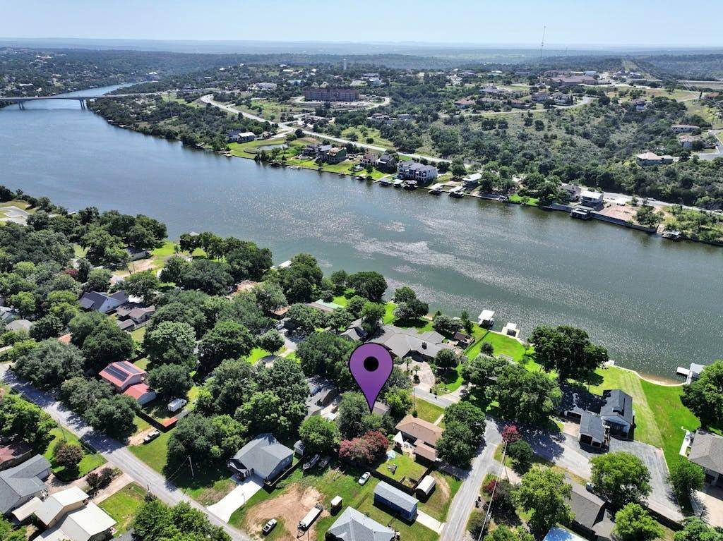 Marble Falls, TX 78654,1102 Lakeshore DR