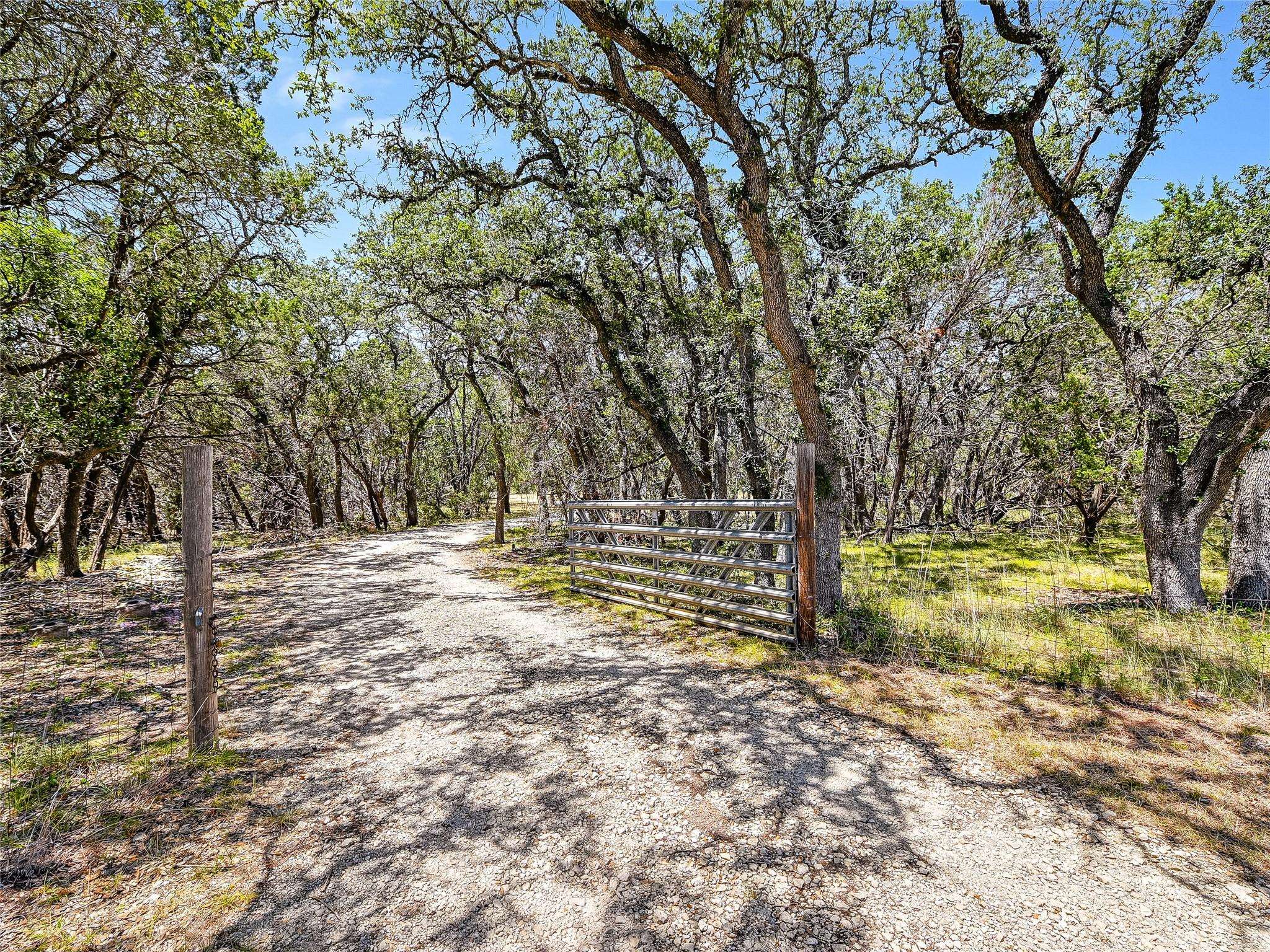 Wimberley, TX 78676,810 Sandy Point RD