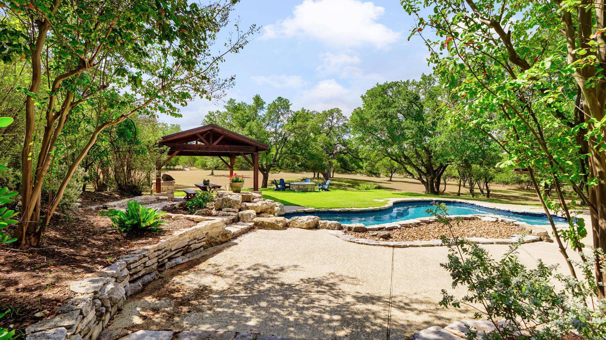 Dripping Springs, TX 78620,1011 Oak Meadow DR