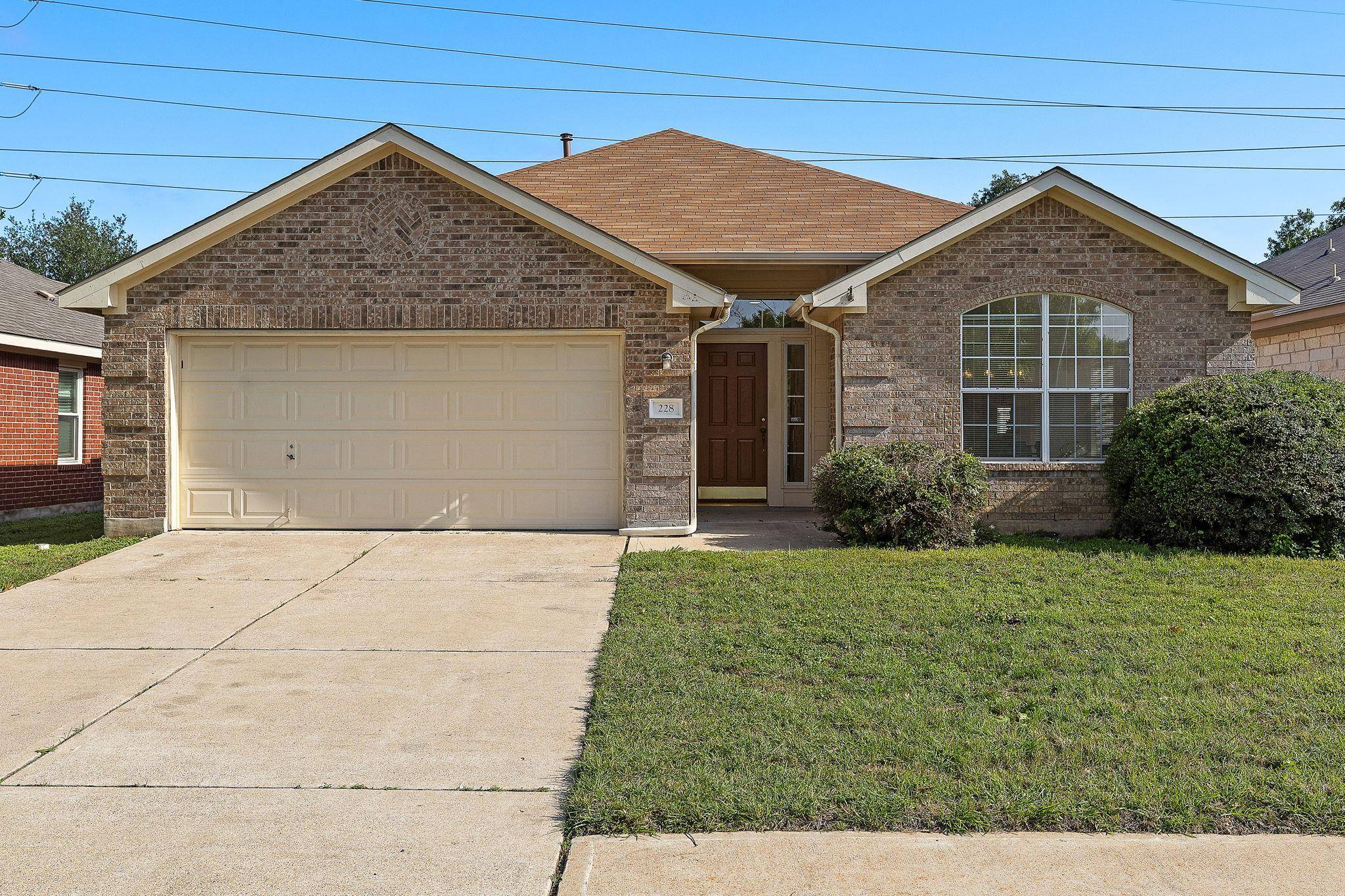 Round Rock, TX 78665,228 N Crossing TRL