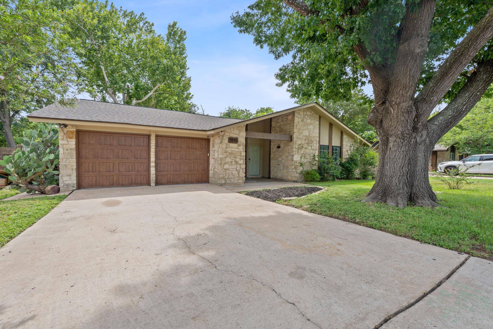 Austin, TX 78758,1515 Mearns Meadow BLVD