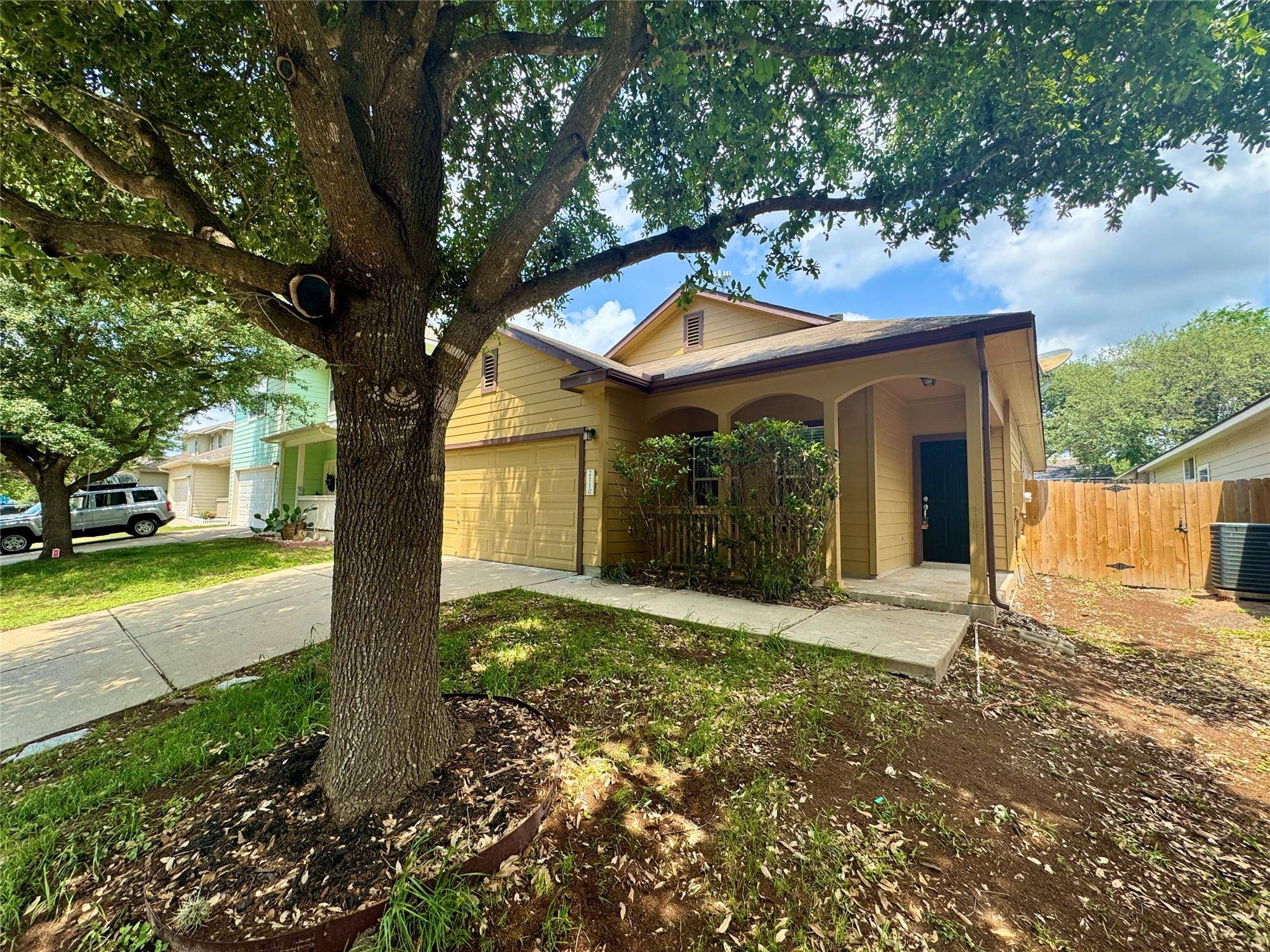 Austin, TX 78744,2110 Charlotte Estates DR