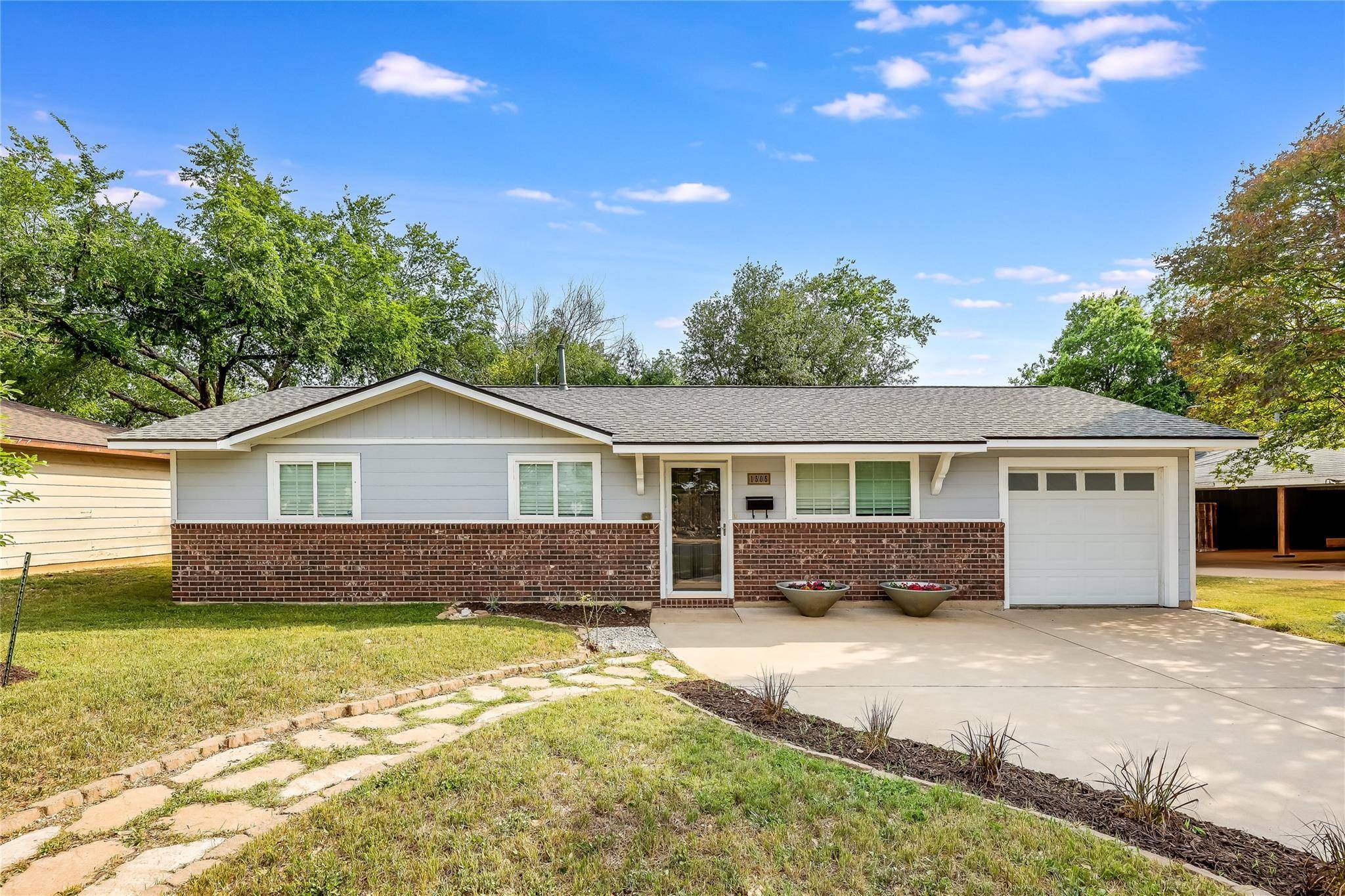 Austin, TX 78723,1505 Wheless LN