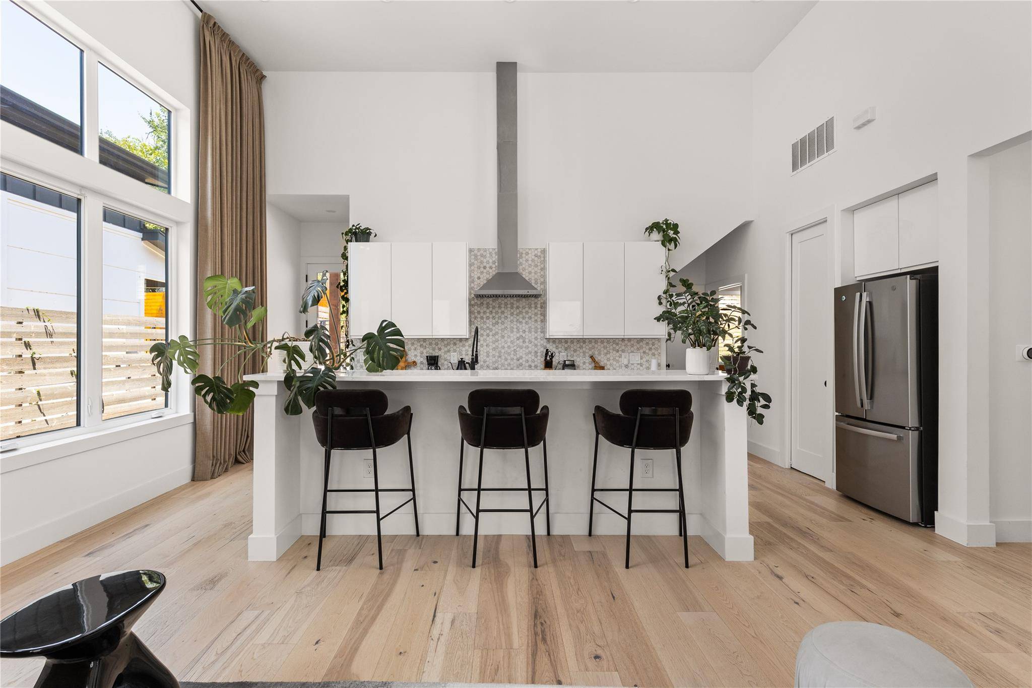 Austin, TX 78721,4700 Ledesma RD #2