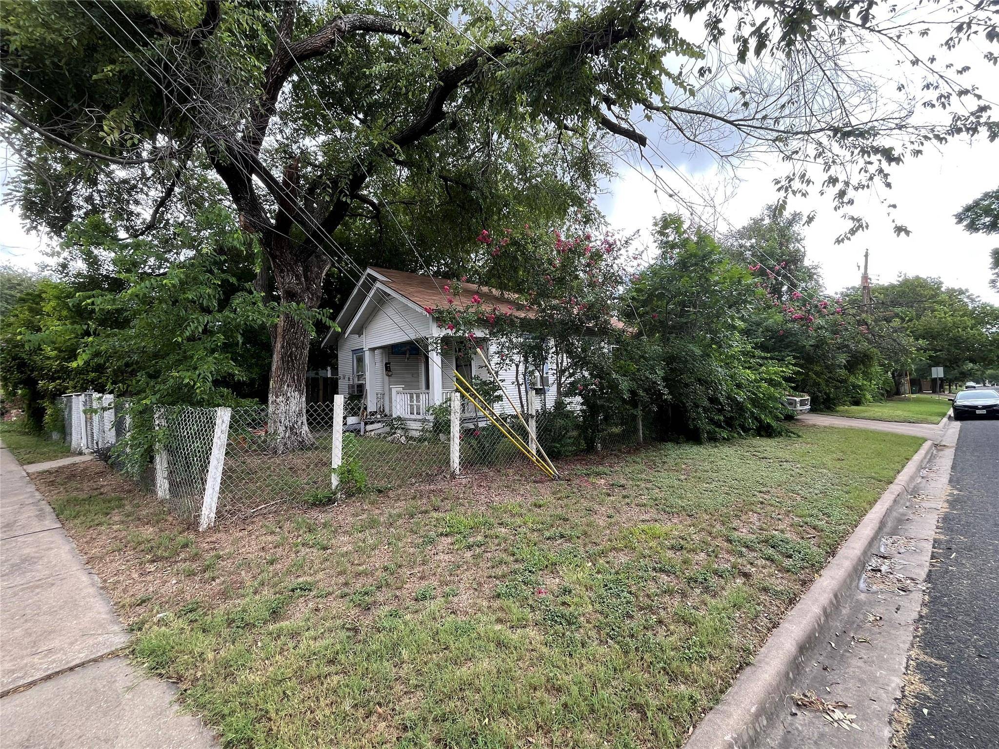 Austin, TX 78704,800 W Johanna ST