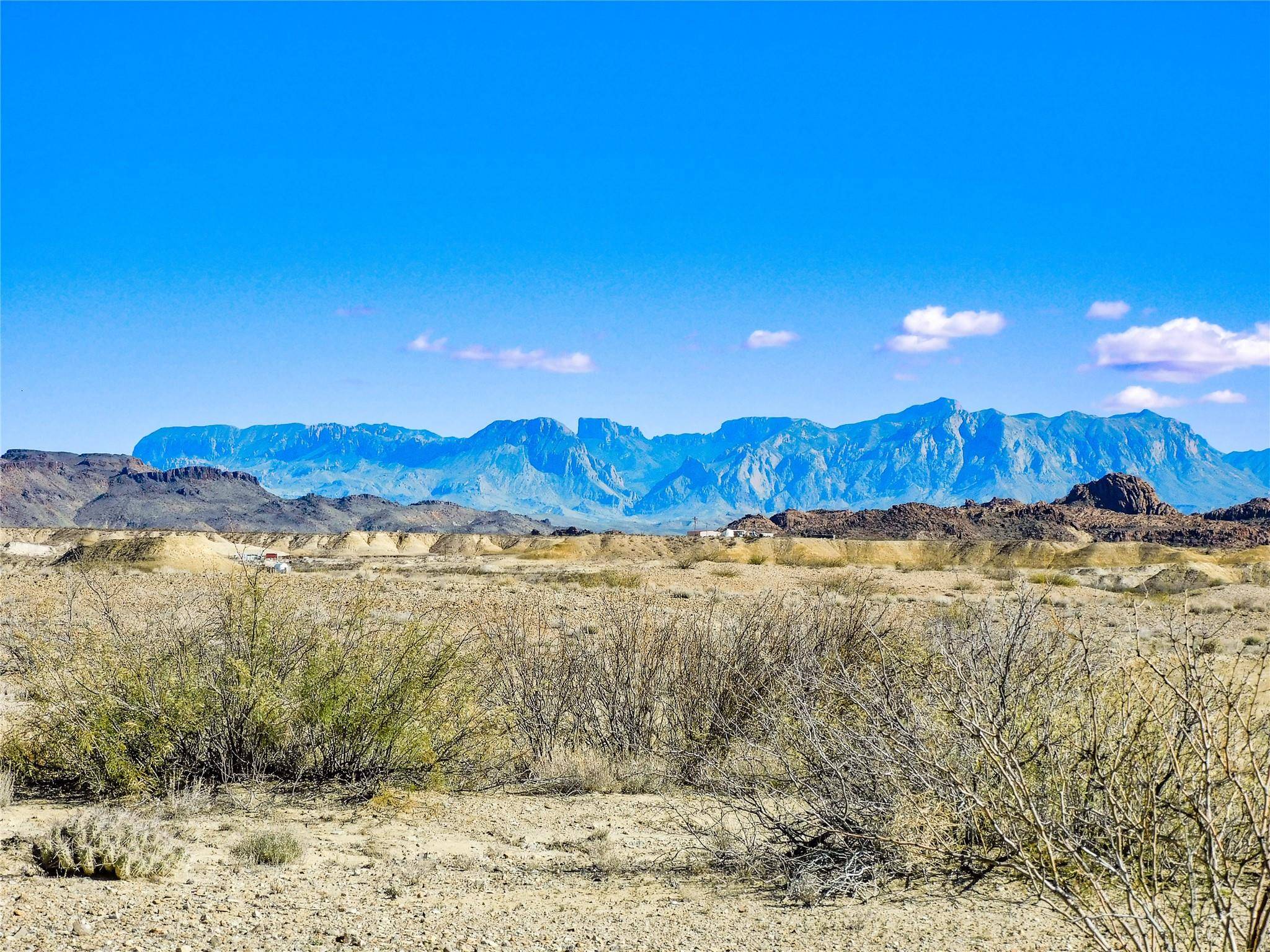 Terlingua, TX 79852,25773 Private RD