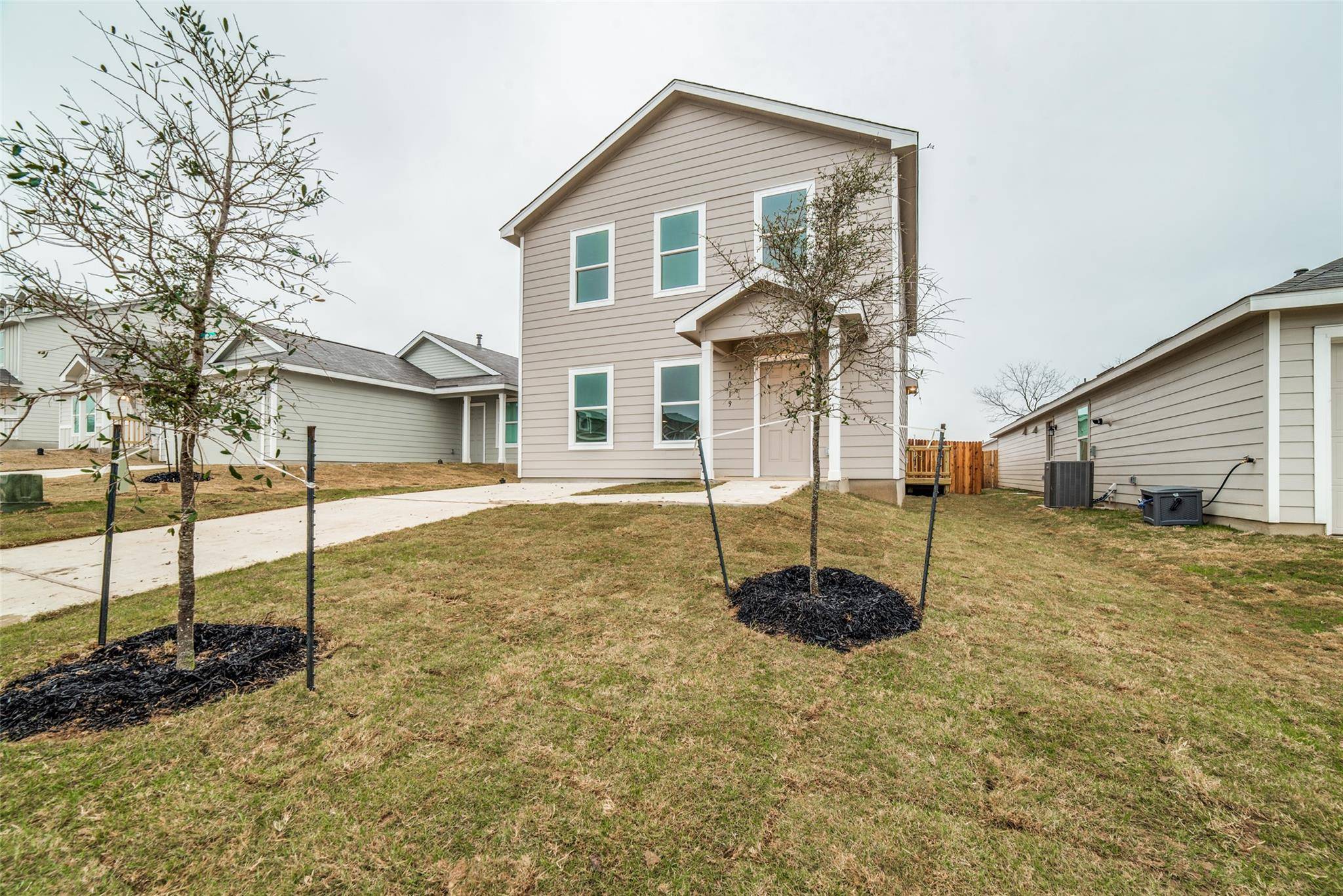San Antonio, TX 78221,1019 Cook BND