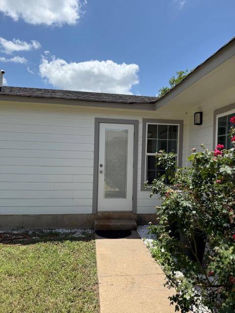 Austin, TX 78744,6906 Granger DR #B