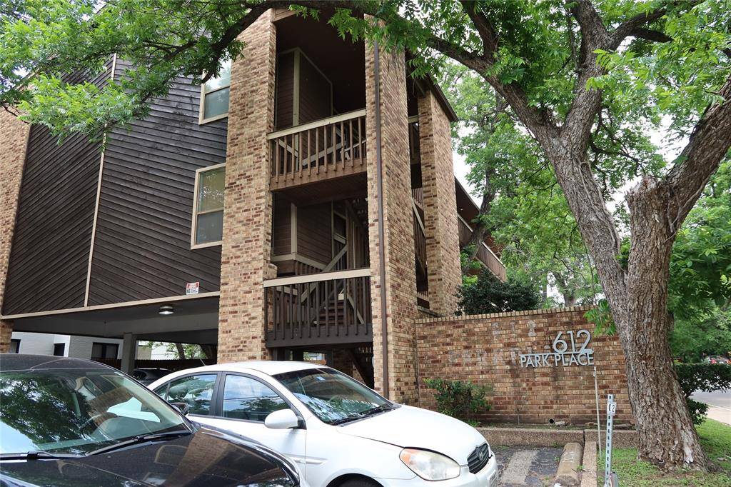 Austin, TX 78705,612 Park PL #202