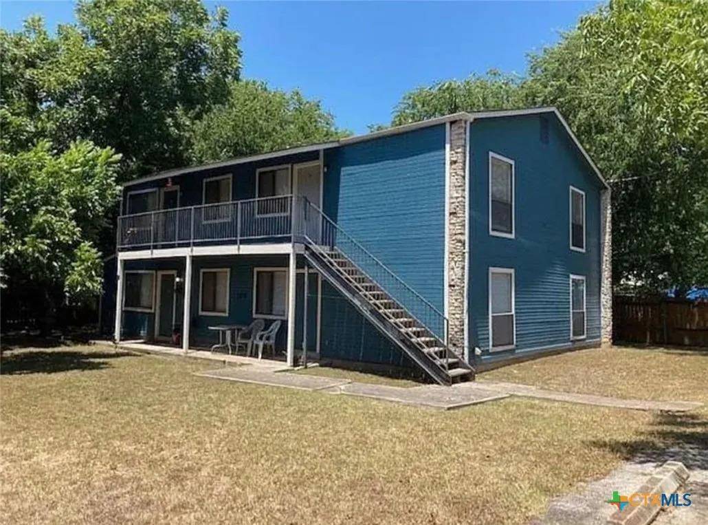 San Marcos, TX 78666,109 Smith LN