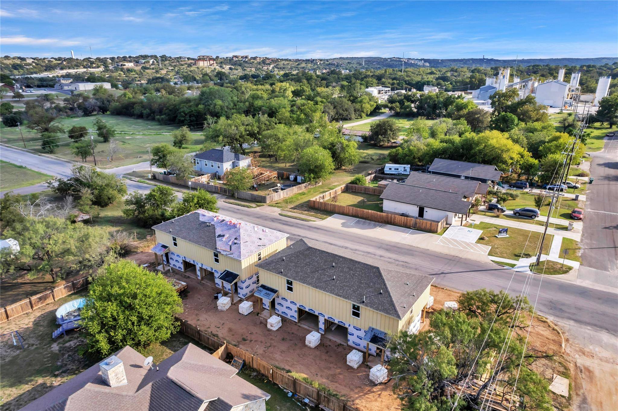 Marble Falls, TX 78654,1207-1209 Second ST