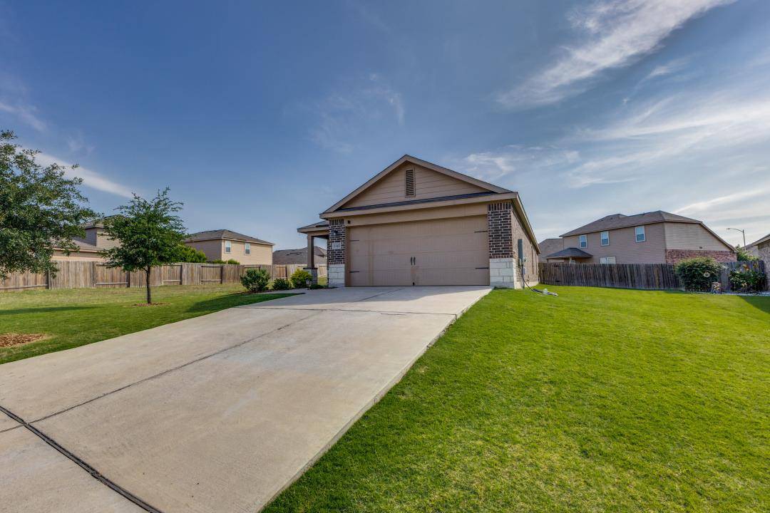 Manor, TX 78653,13412 Herbert Hoover DR