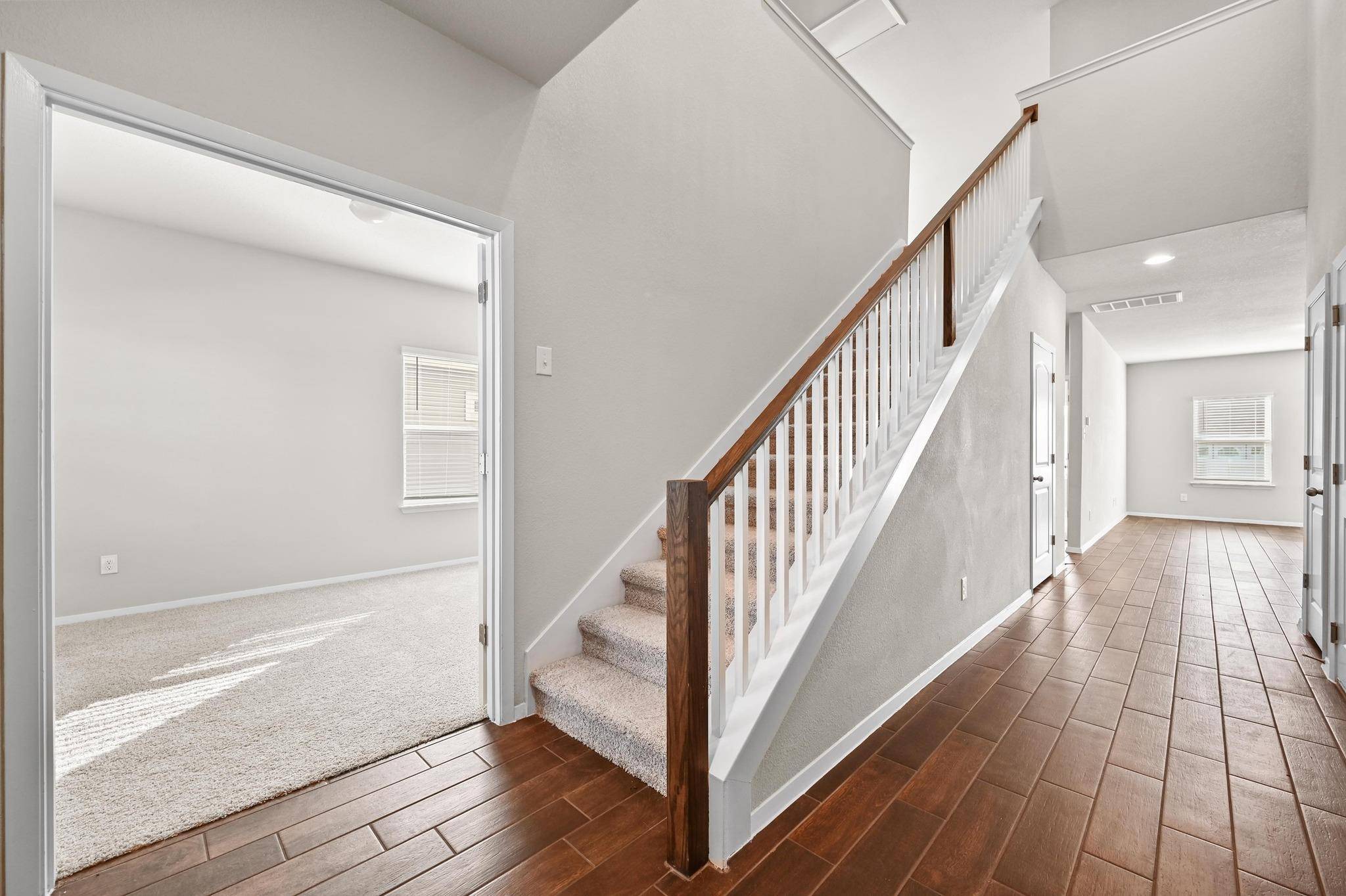 Kyle, TX 78640,215 Desperado ST