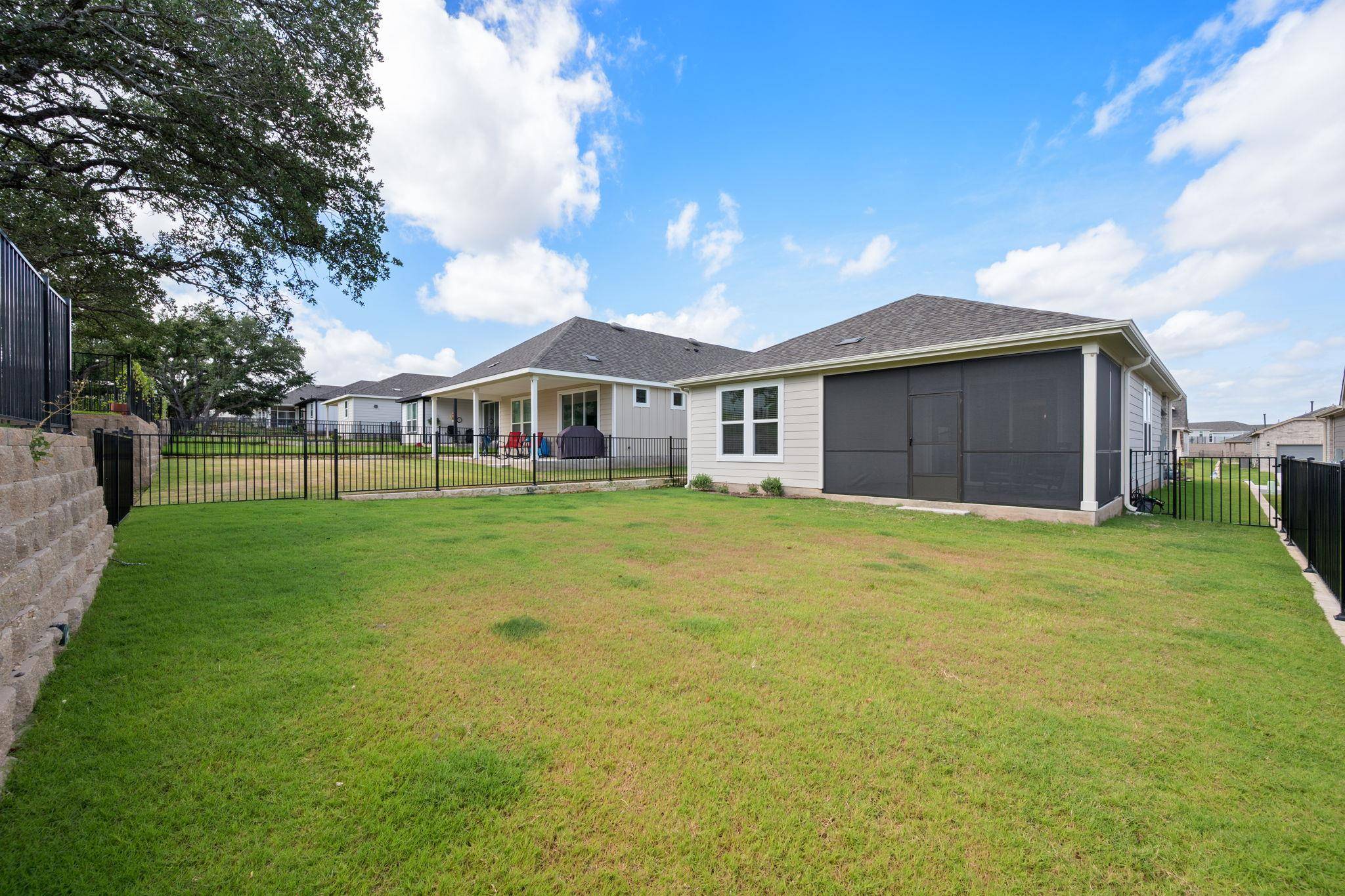 Georgetown, TX 78633,122 Clay Hill ST