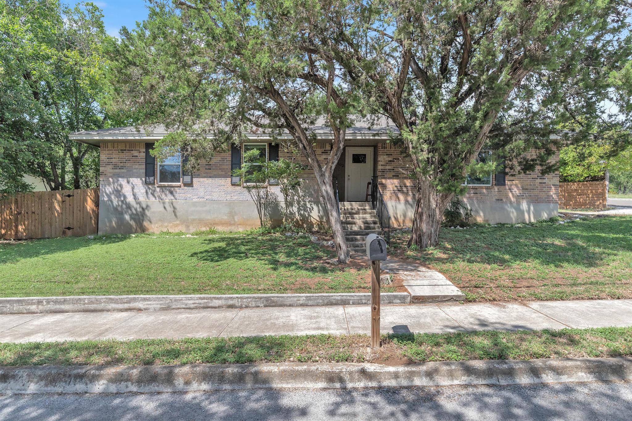 San Marcos, TX 78666,1102 Girard ST