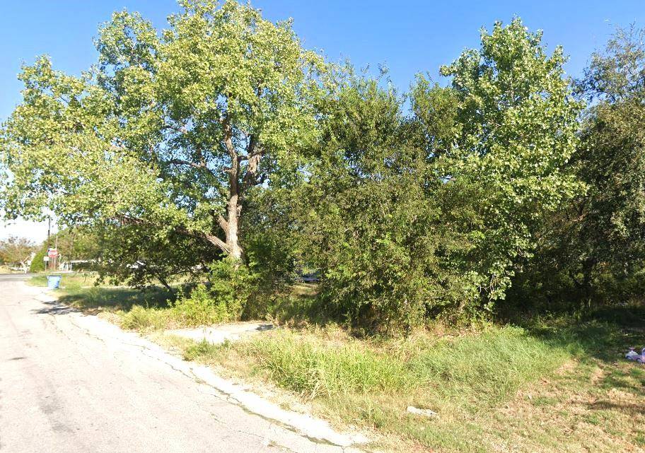 Manor, TX 78653,W Burton St Burton ST