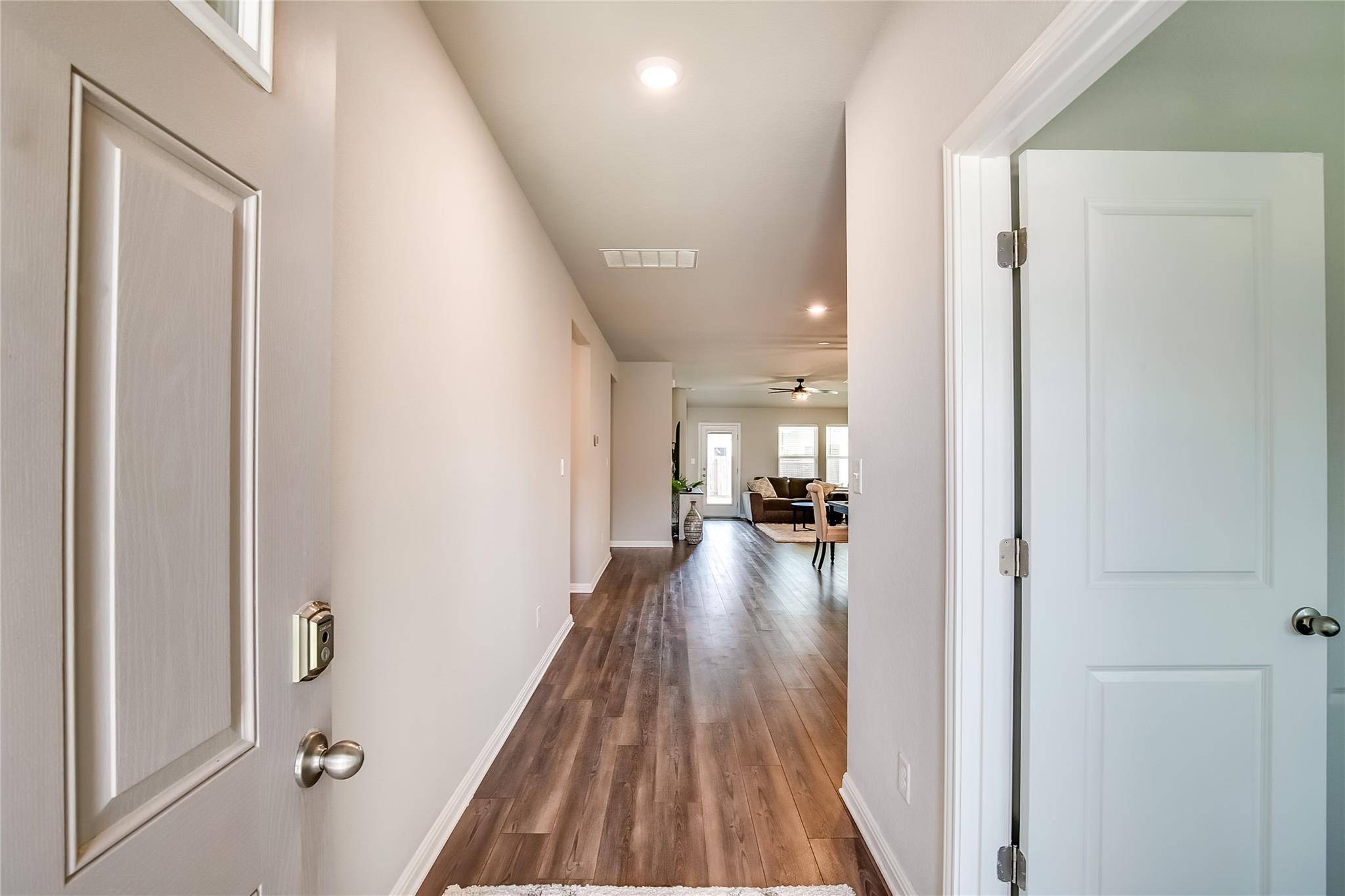 Hutto, TX 78634,403 Grapefruit RD