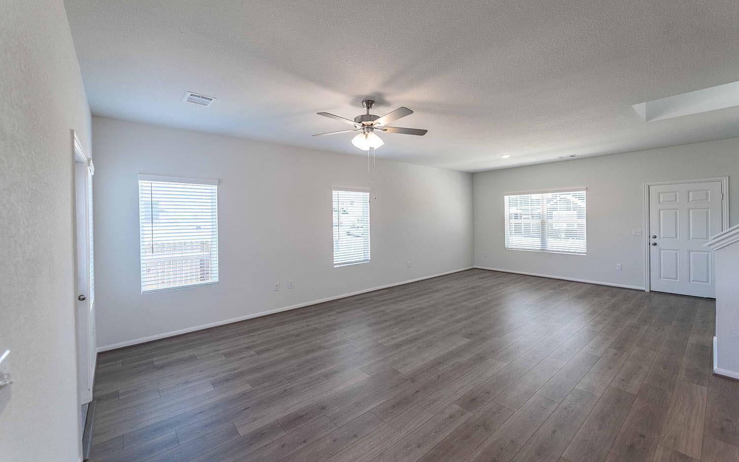 Hutto, TX 78634,515 Clearlake DR