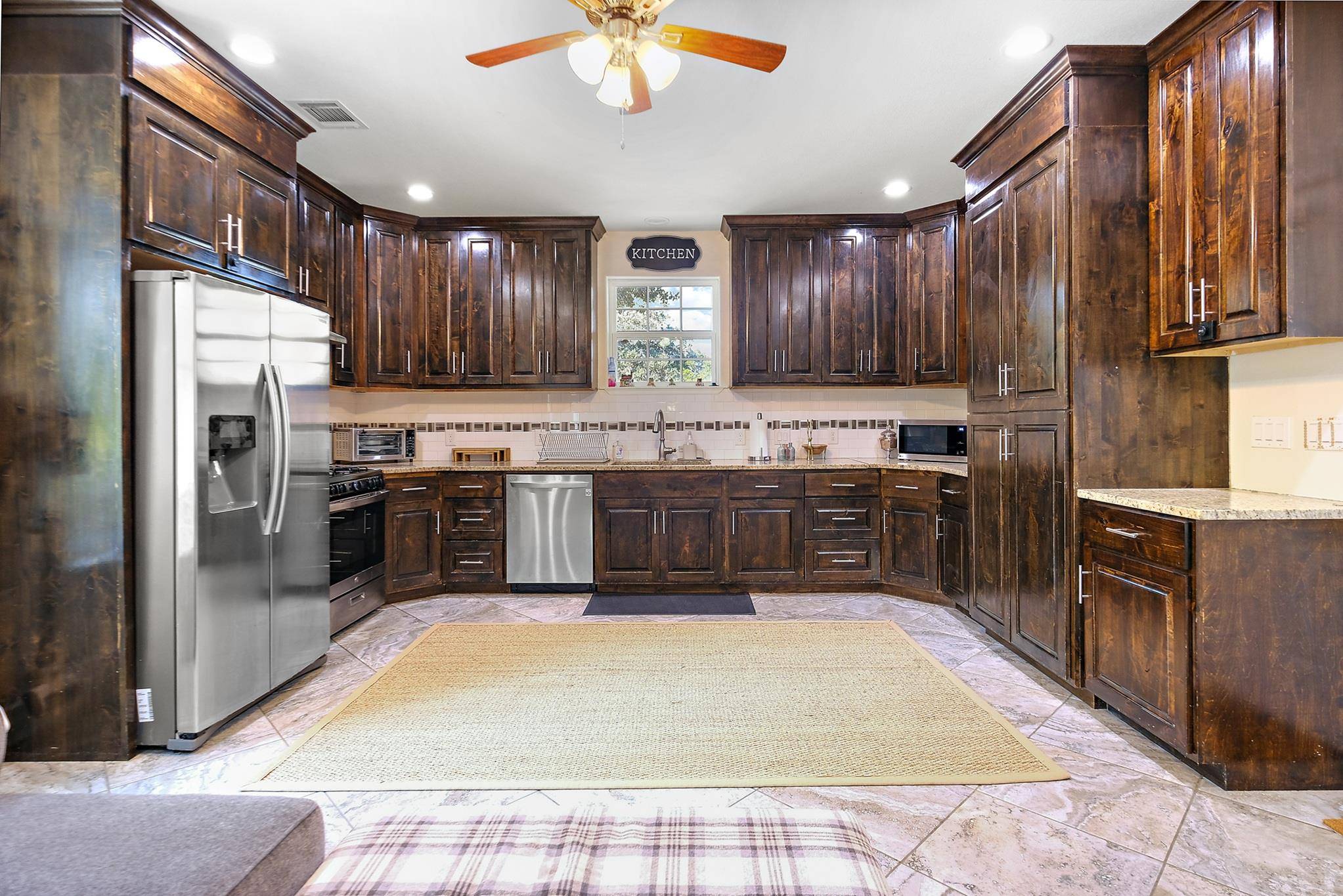 Dale, TX 78616,8400 Taylorsville RD