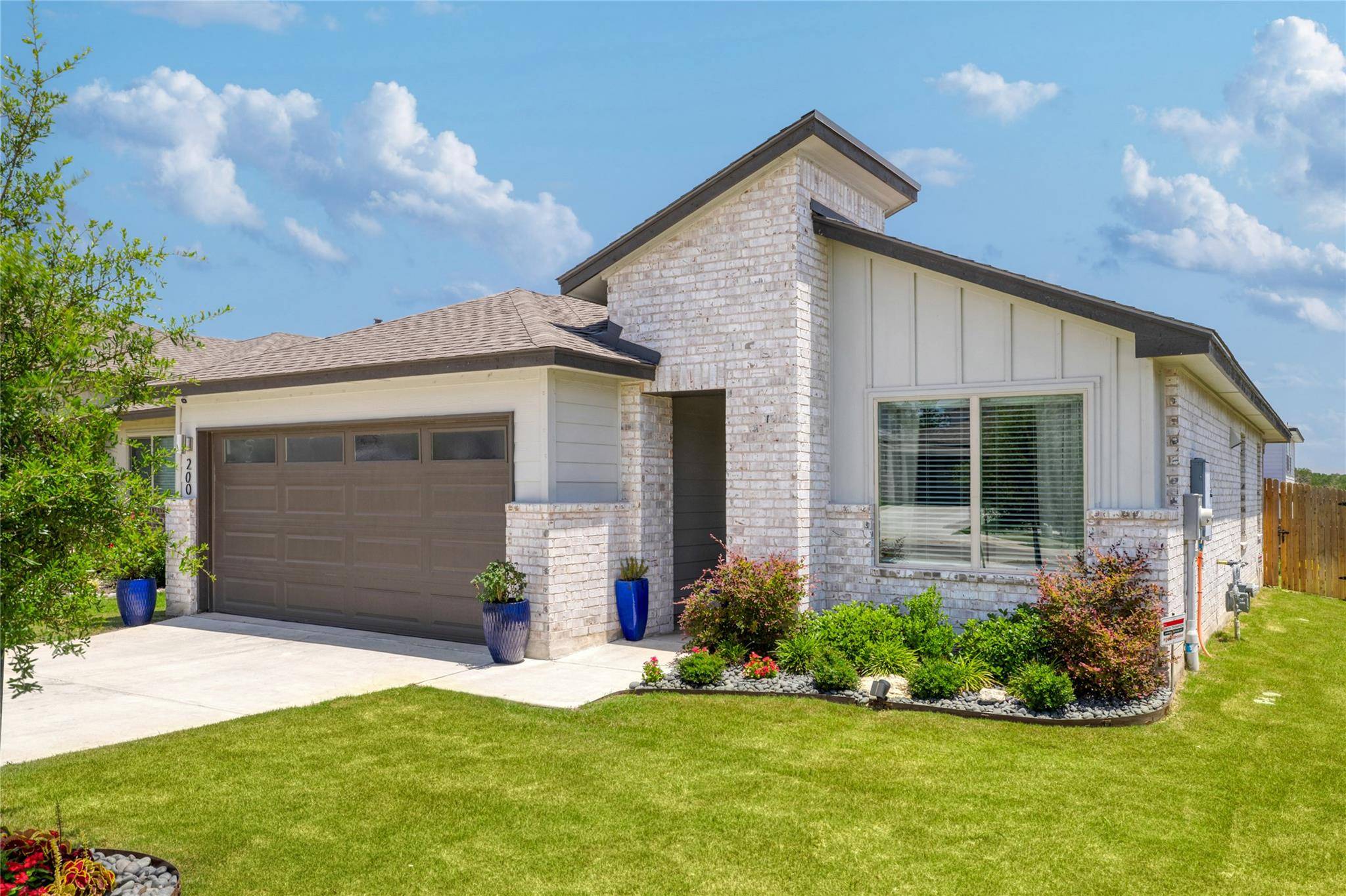 Georgetown, TX 78633,200 Coda XING