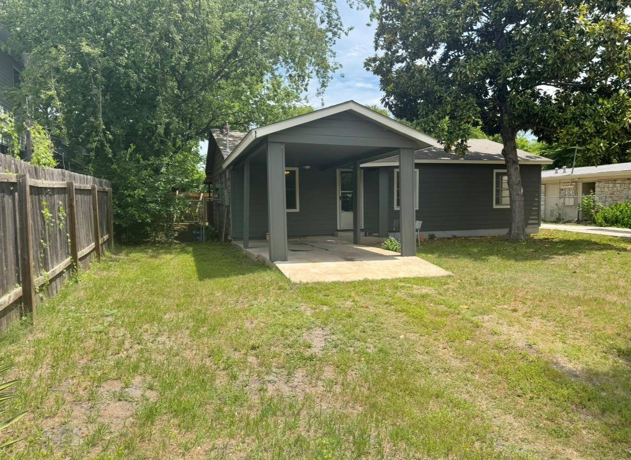 Austin, TX 78752,406 SWANEE DR #1