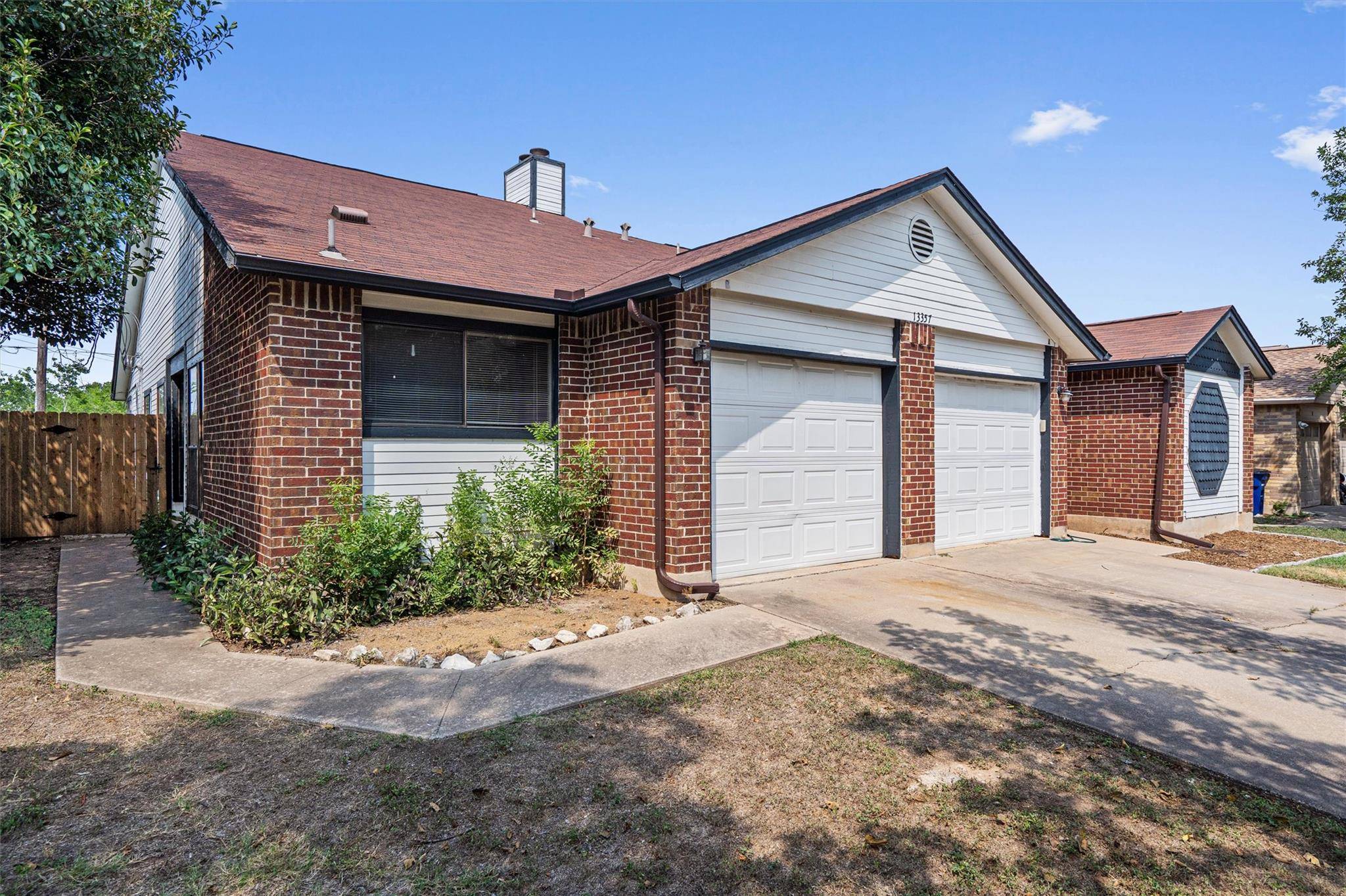 Austin, TX 78729,13357 Water Oak LN #B