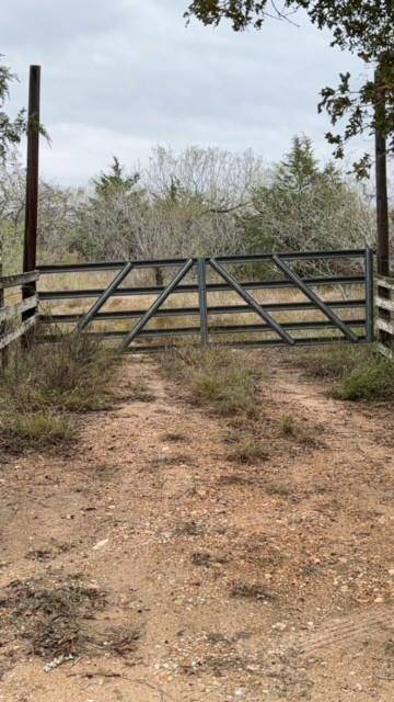 Flatonia, TX 78941,701 Patterson RD