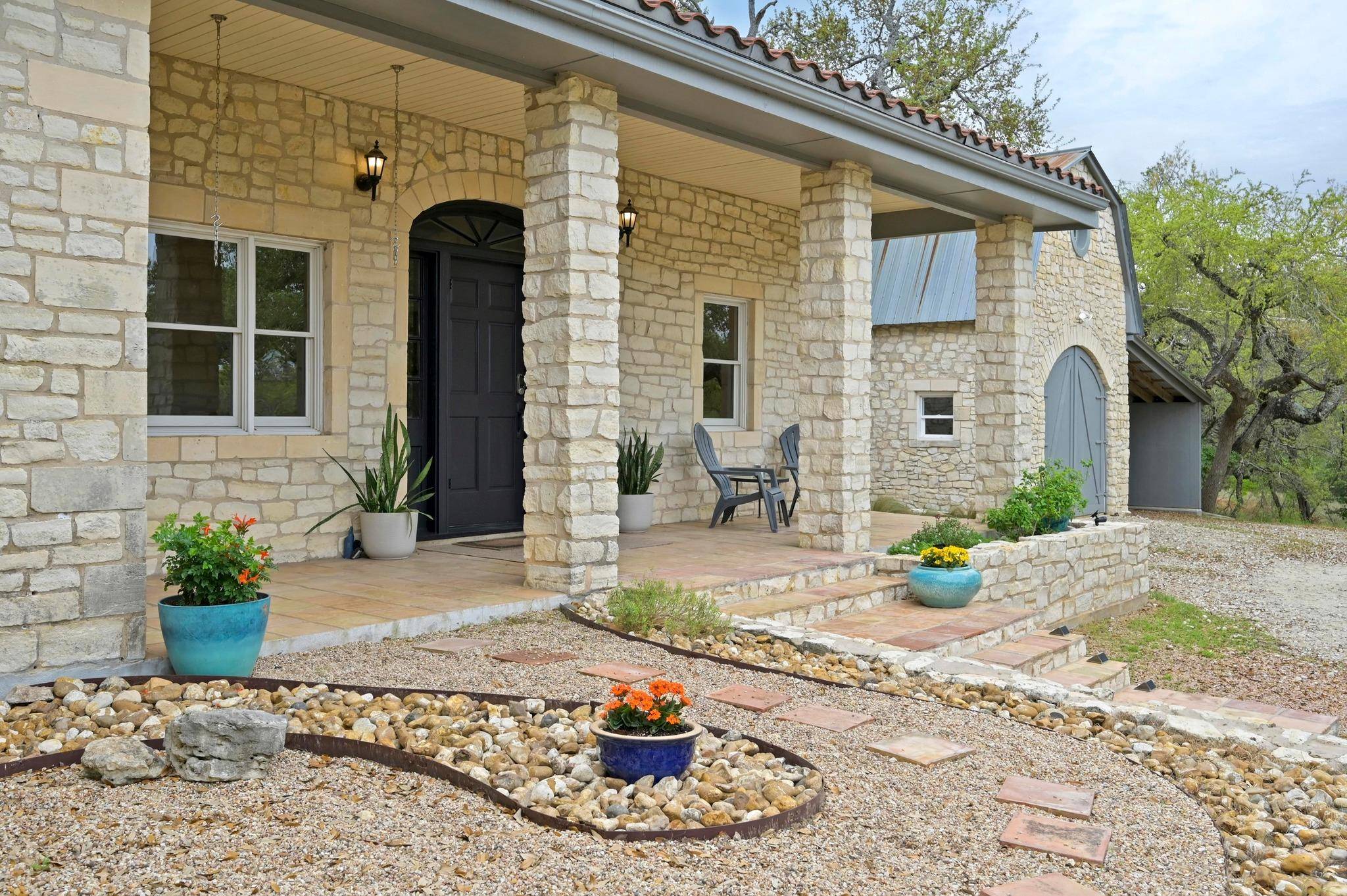 Dripping Springs, TX 78620,200 Oak Grove DR