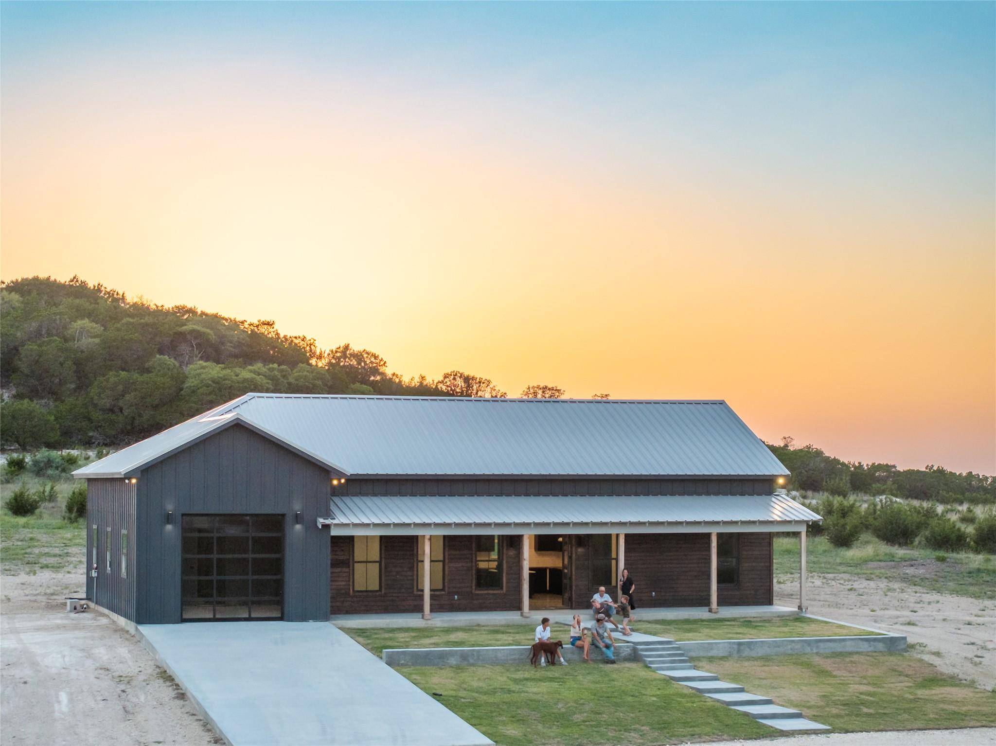 Lampasas, TX 76550,662 Private Road 140
