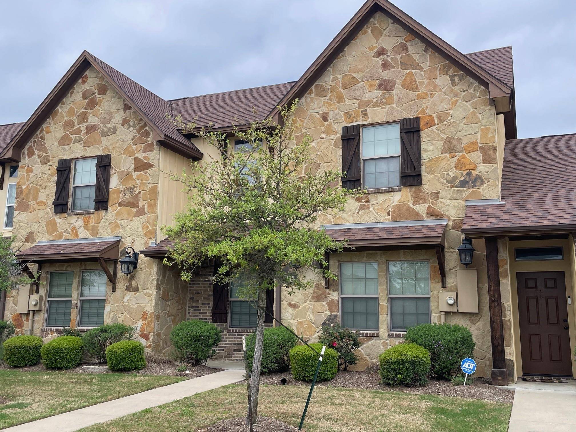 College Station, TX 77845,134 Tang Cake DR