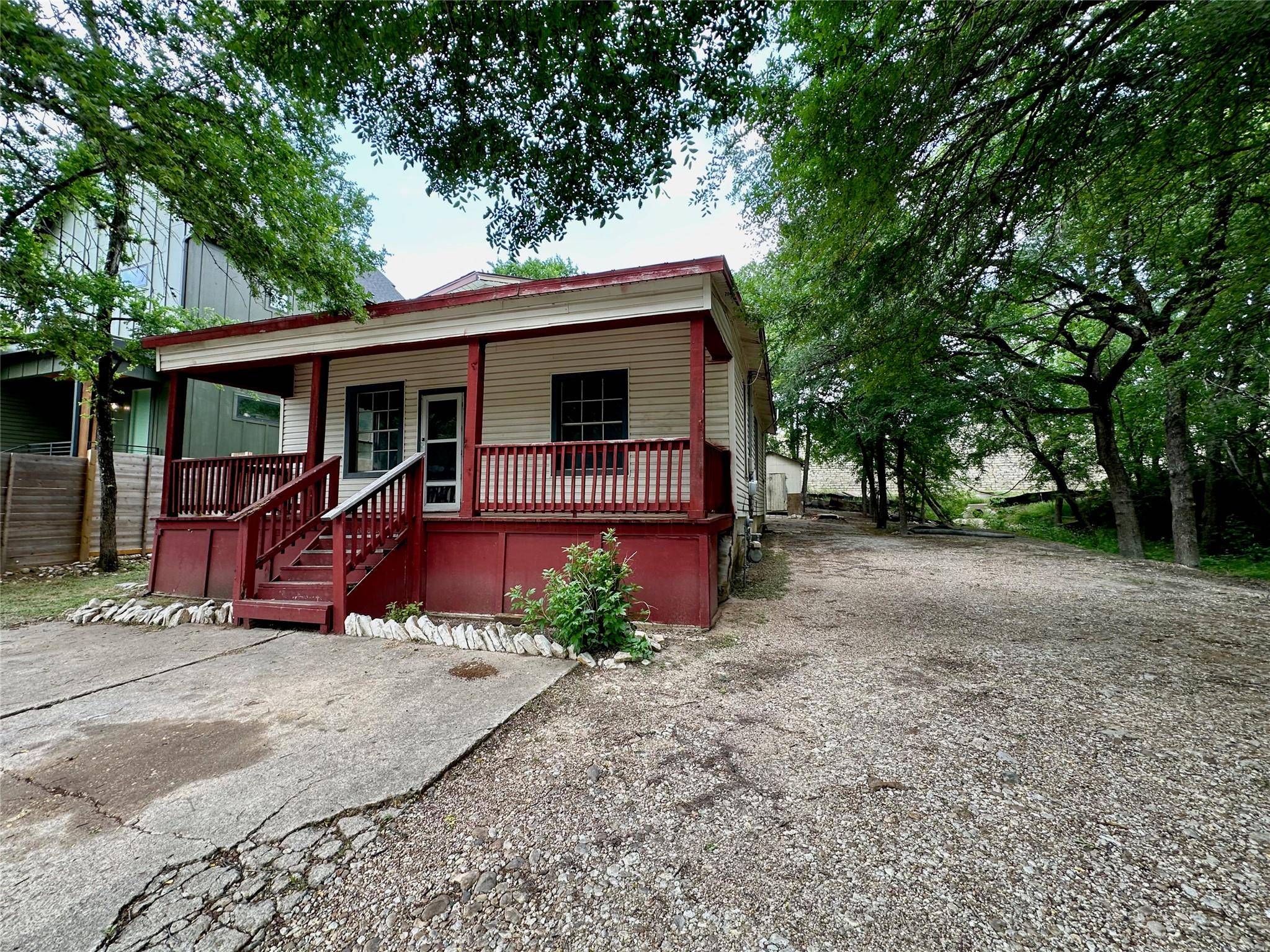 Austin, TX 78721,1221 Delano ST