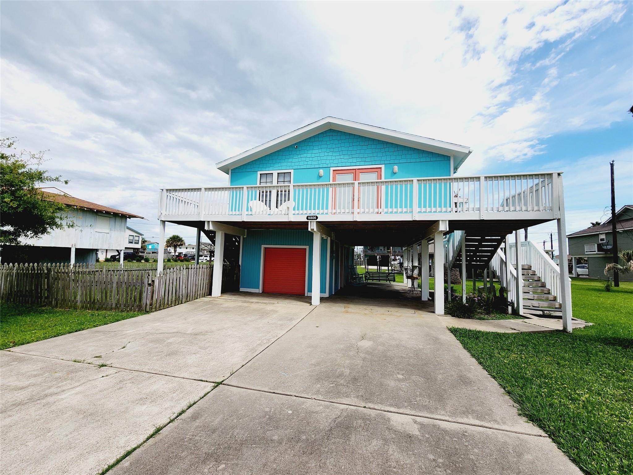 Jamaica Beach, TX 77554,16606 John Davis RD
