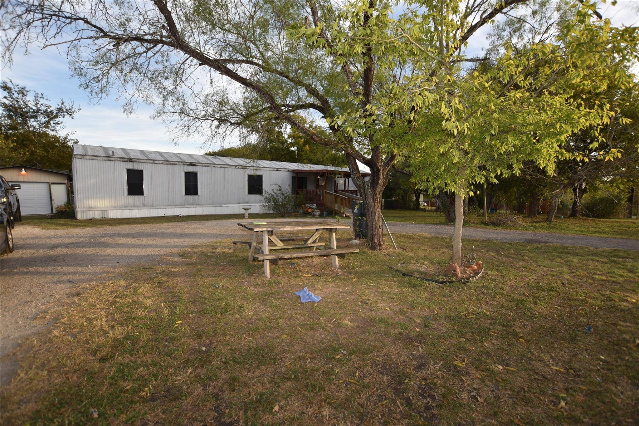 Kyle, TX 78640,3300 Goforth RD