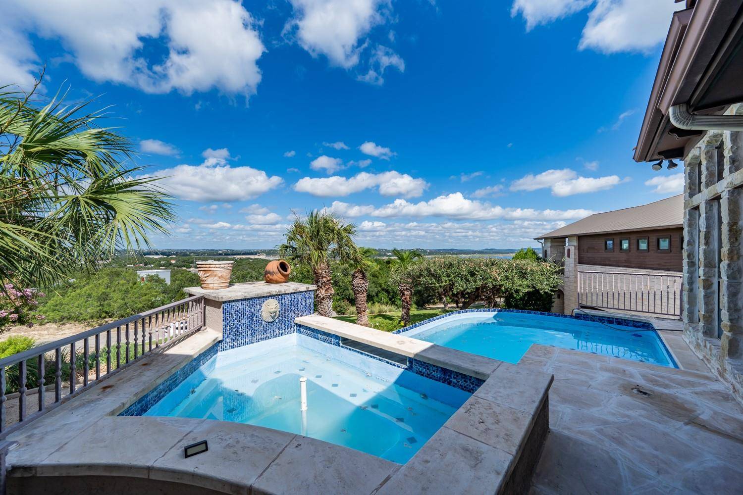 Austin, TX 78732,5120 Mansfield View CT