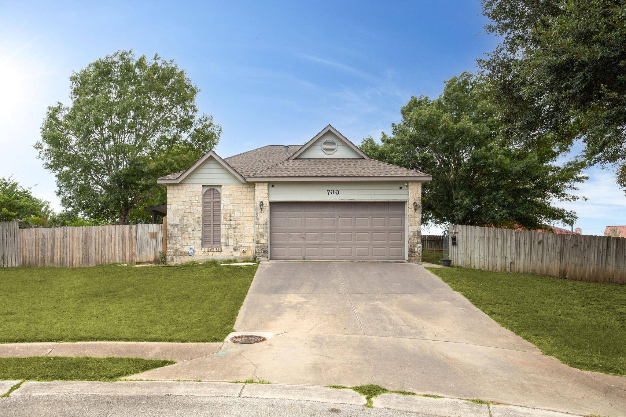 San Marcos, TX 78666,700 Ashley CT