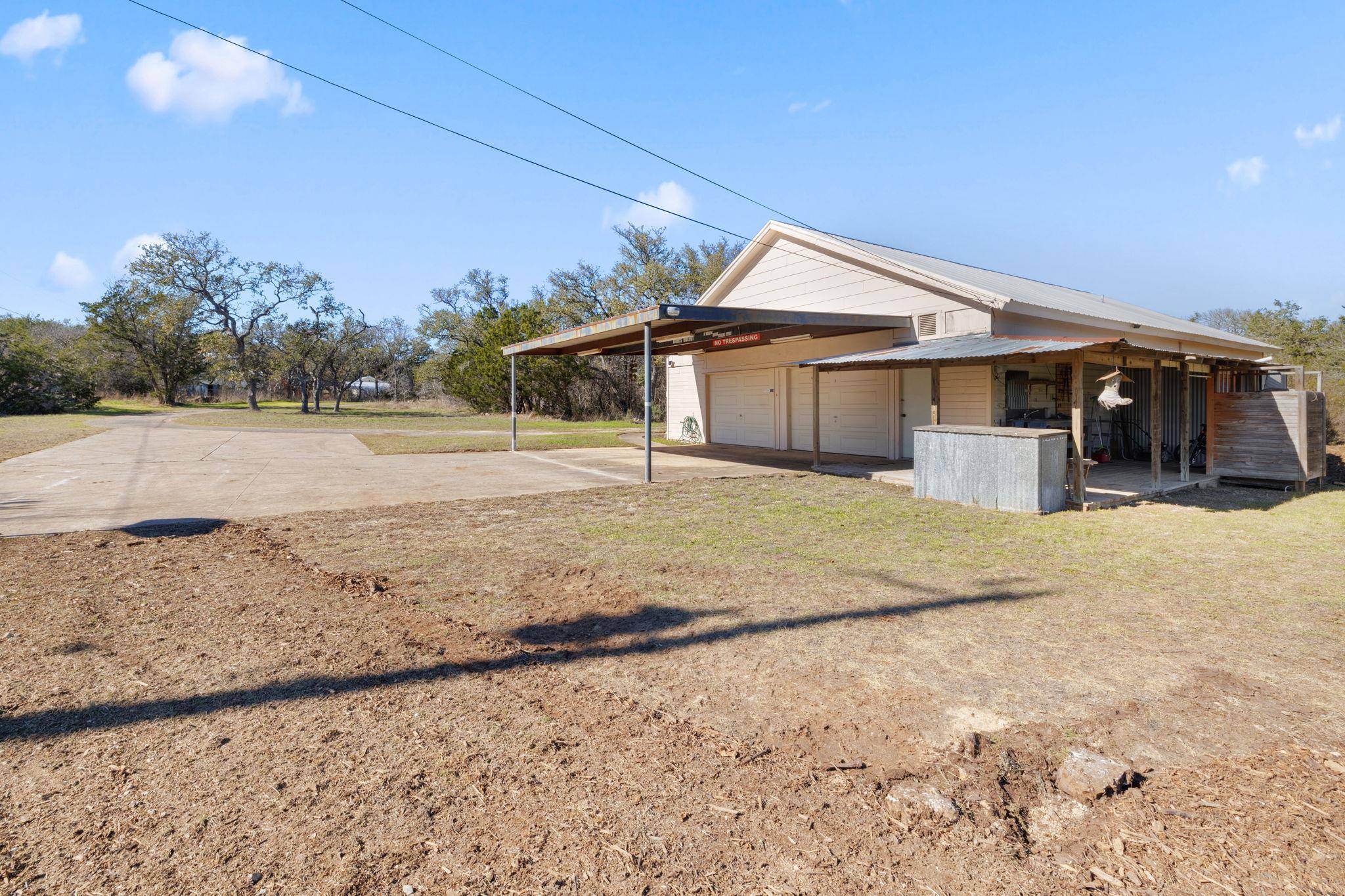 San Marcos, TX 78666,322 Oakwood LOOP