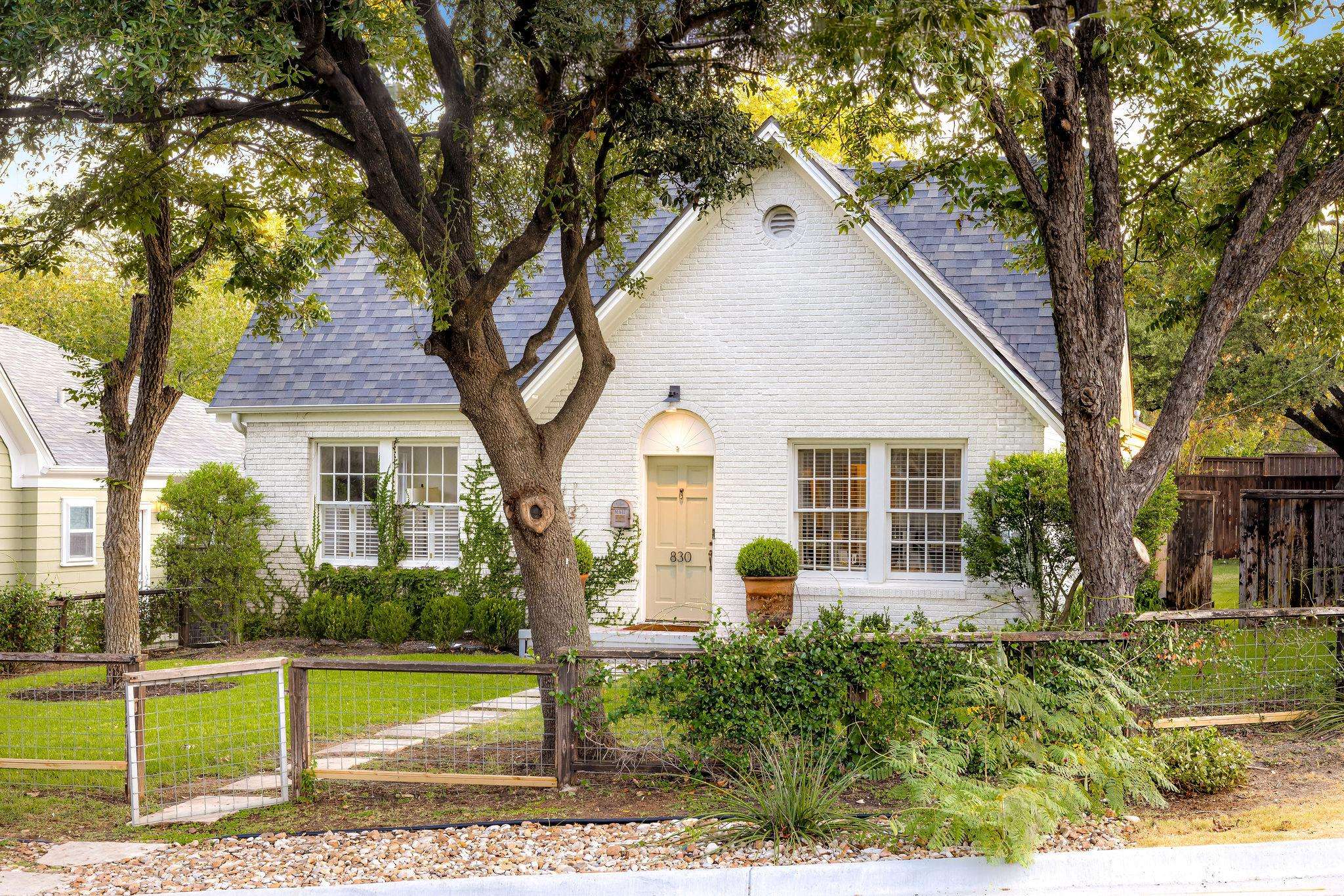 Austin, TX 78705,830 Harris Ave