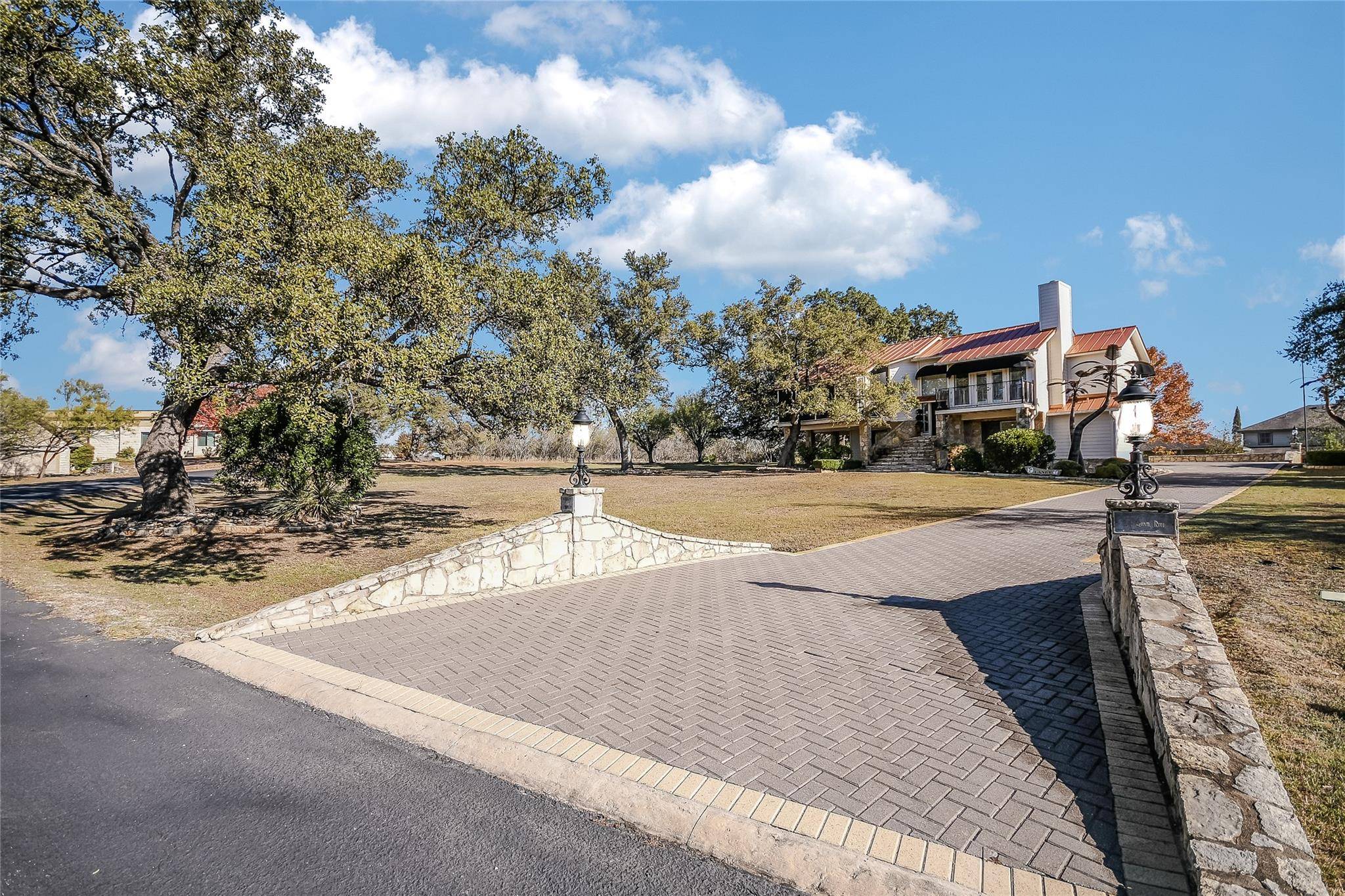 Spicewood, TX 78669,333 Quail Run CT