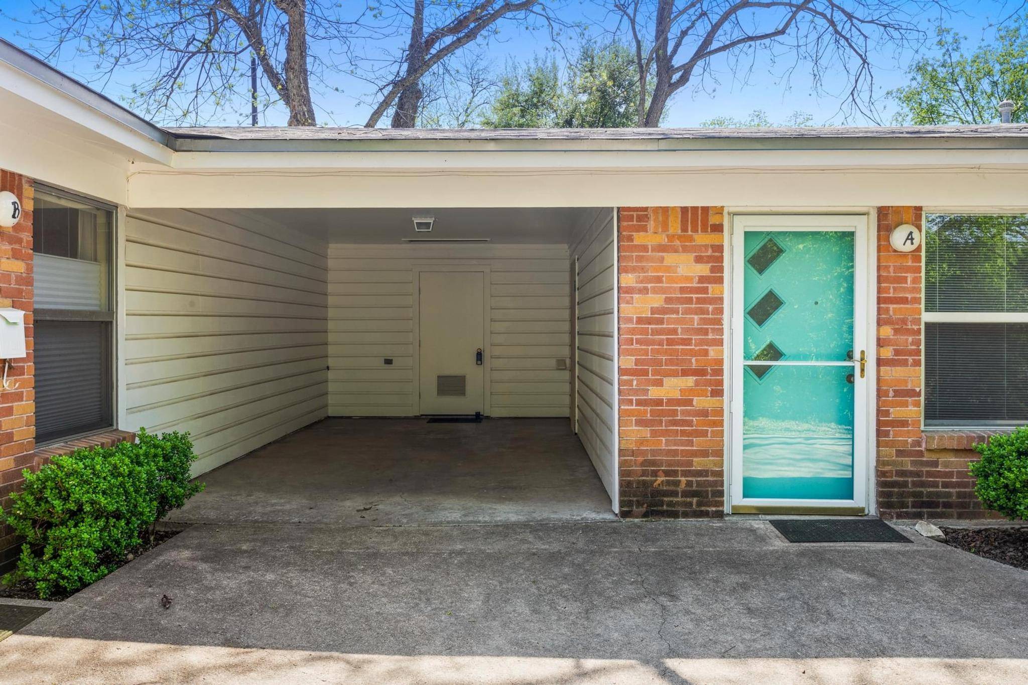Austin, TX 78704,1909 Fairlawn LN