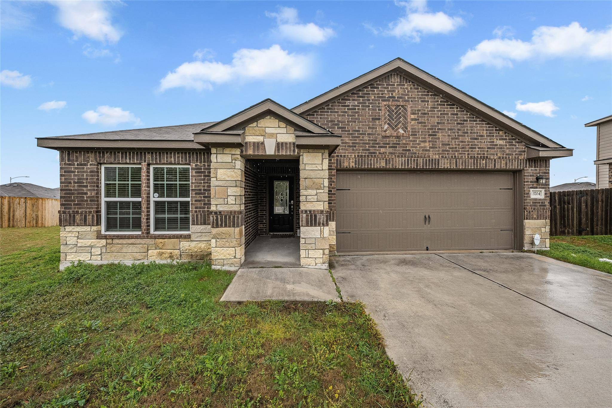Manor, TX 78653,13704 Charles W. Fairbanks CV