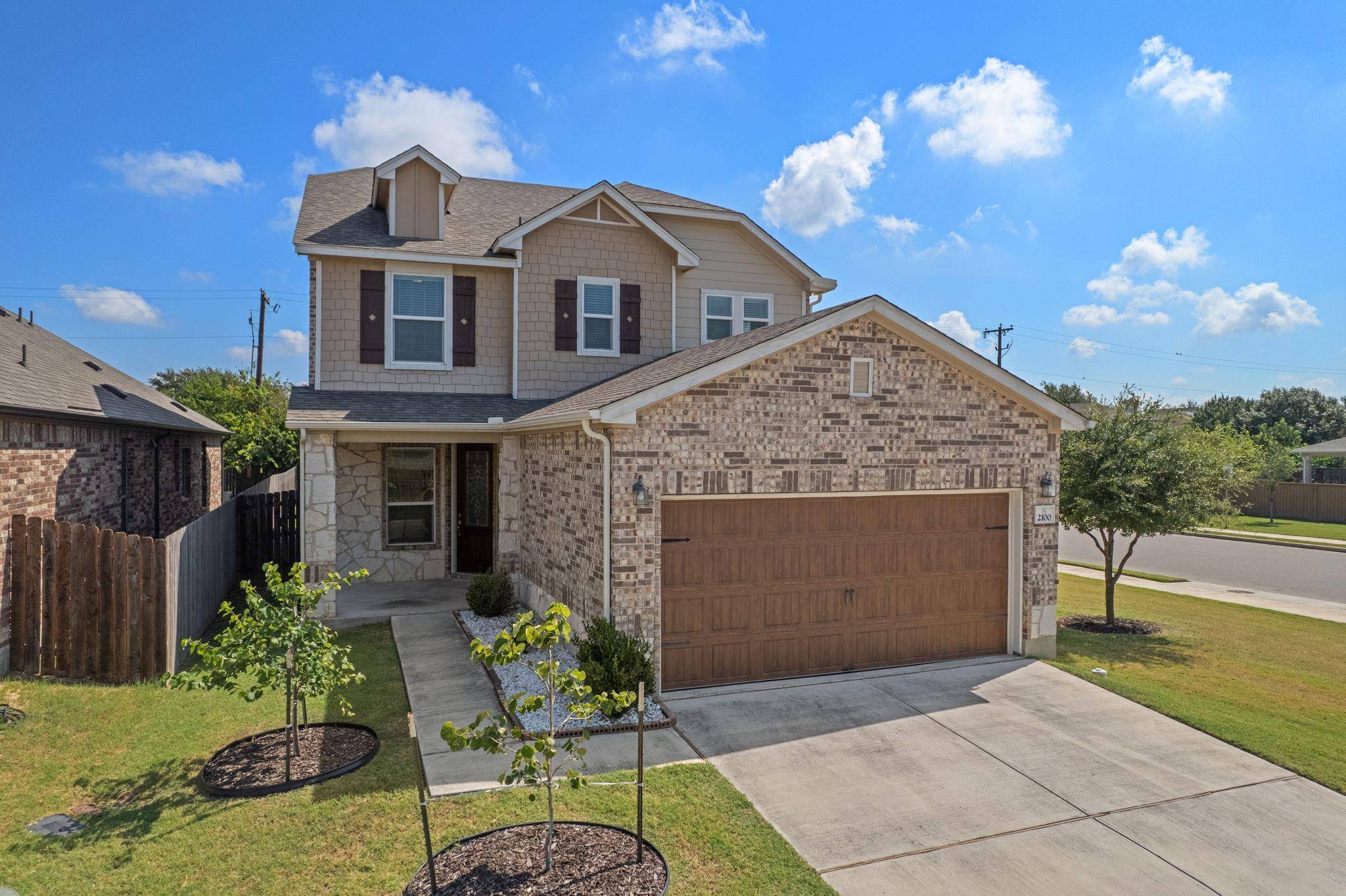 Round Rock, TX 78664,2100 Fretboard ST