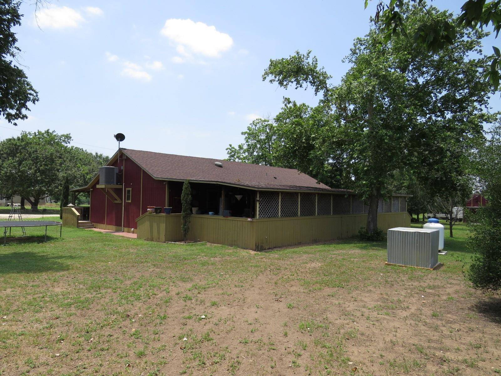 Luling, TX 78648,158 Dow LN