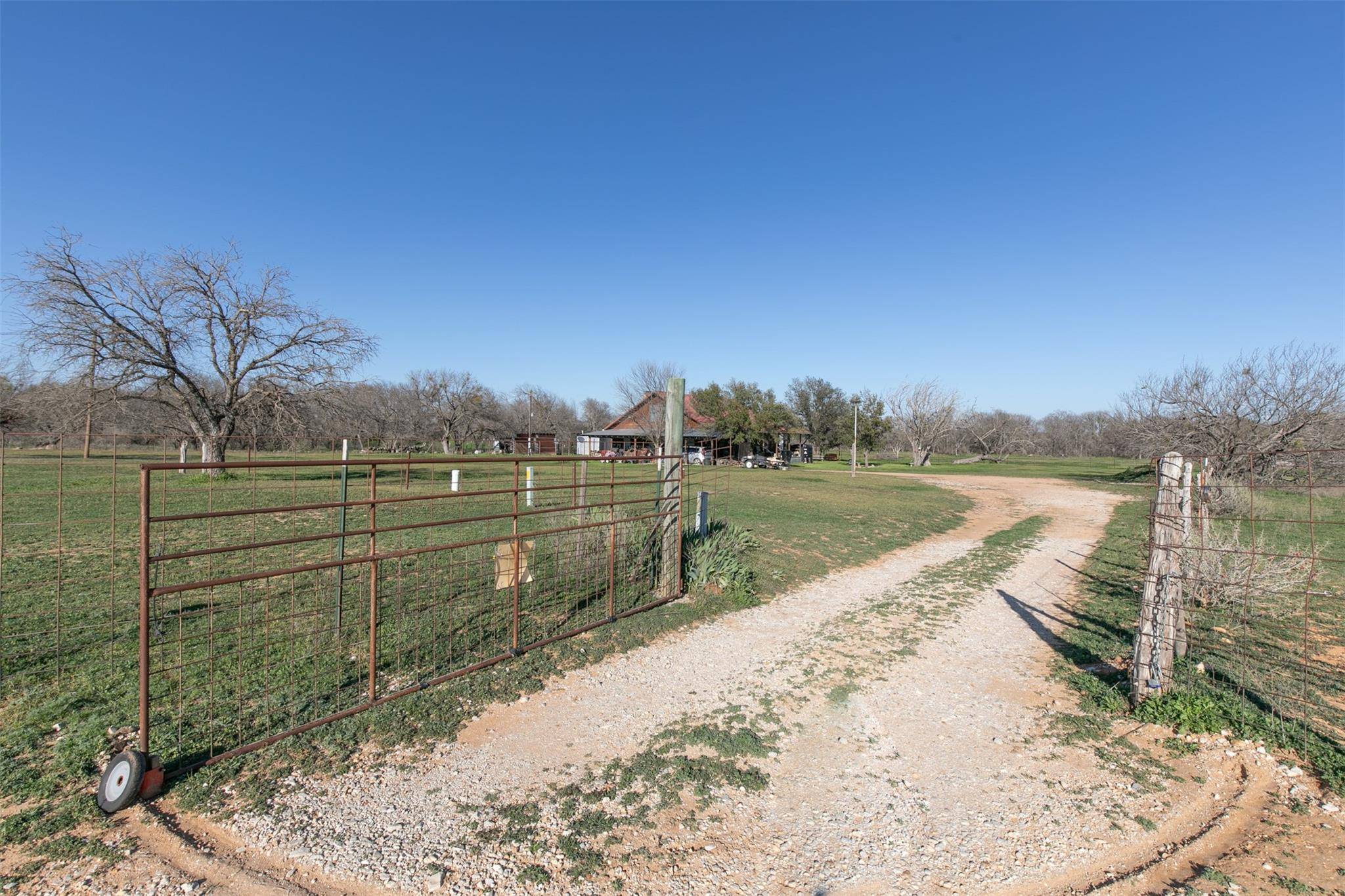 San Saba, TX 76877,4723 CR 117