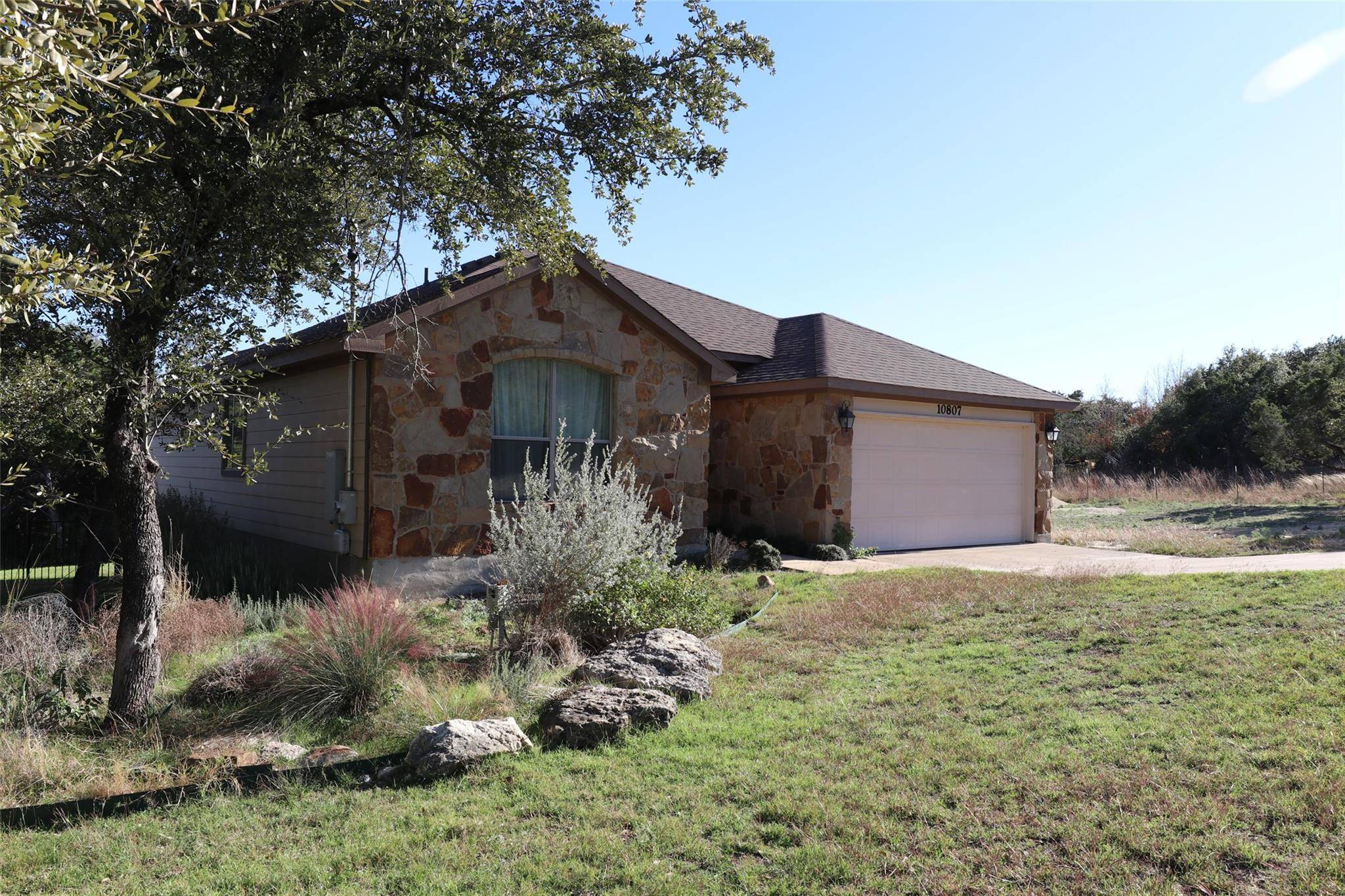 Dripping Springs, TX 78620,10807 Glen View CIR