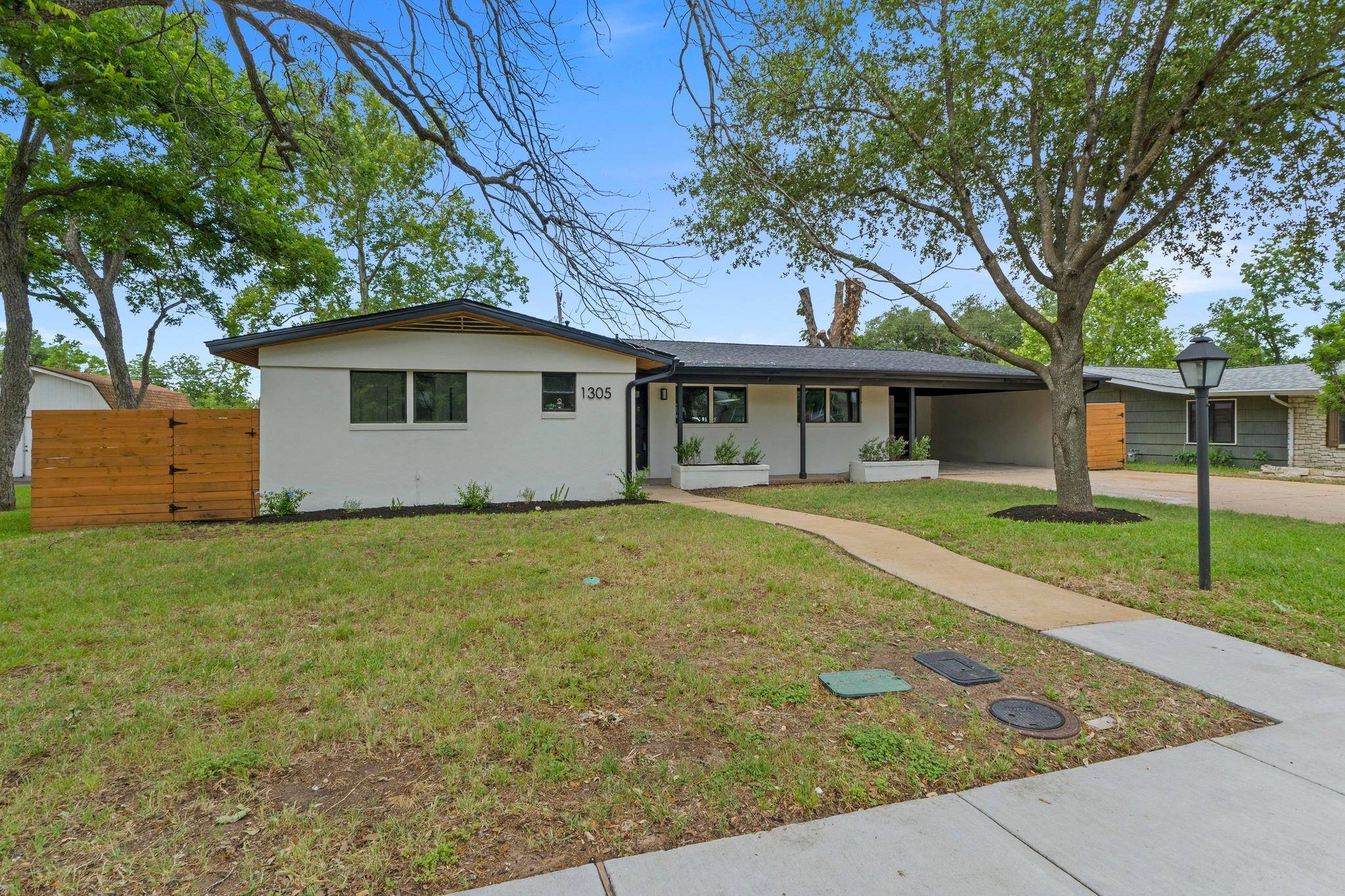 Austin, TX 78723,1305 Ridgehaven DR