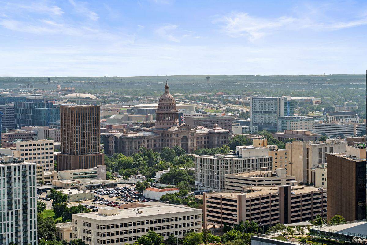 Austin, TX 78701,301 West Ave #3802
